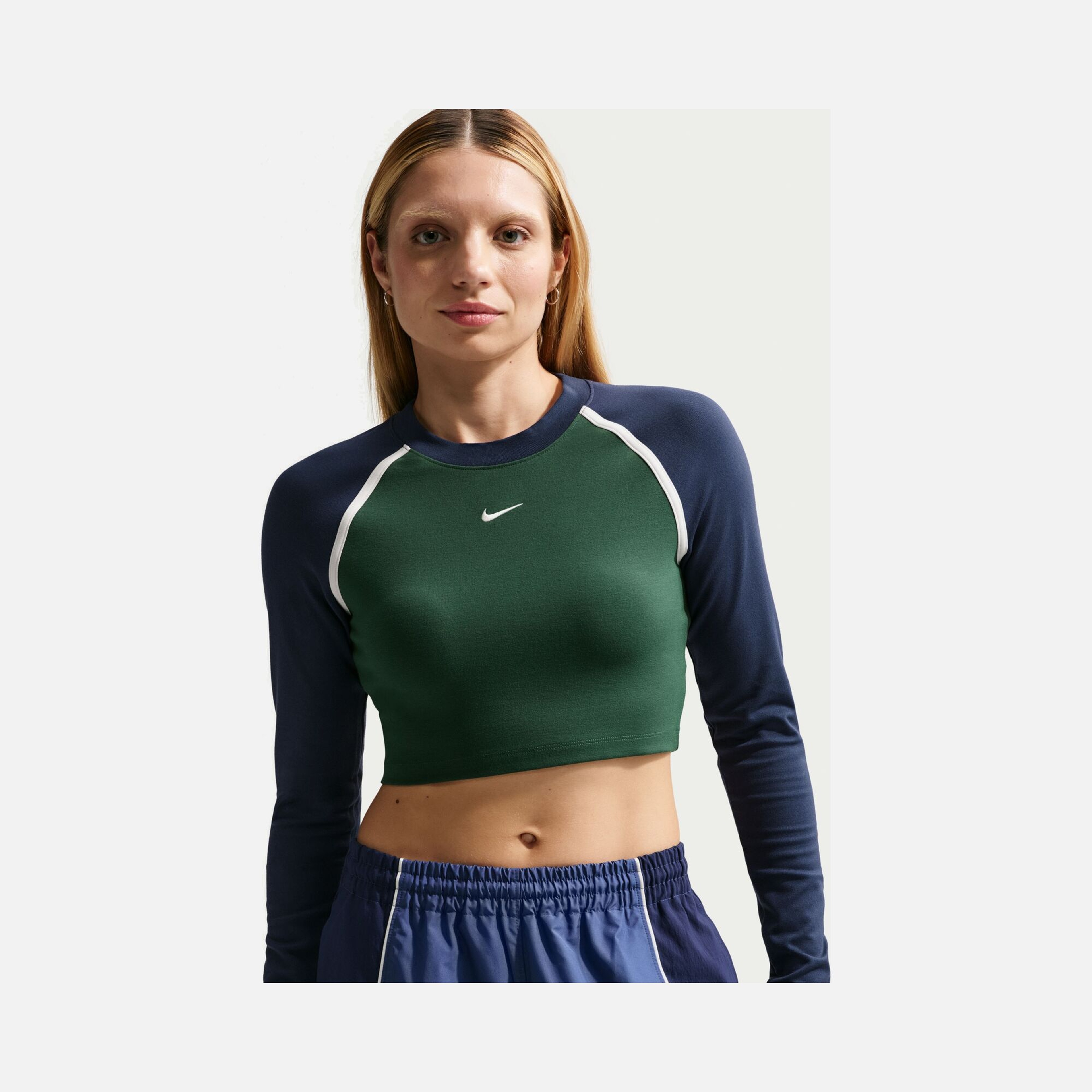 Nike Nsw Street Ls Body Bold Cr Kadın Tişört