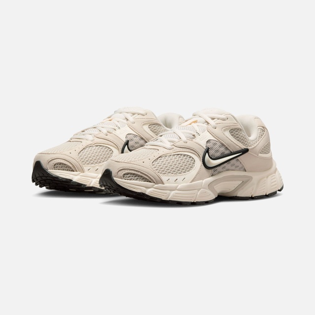 Nike Bej Nike V5 RNR
