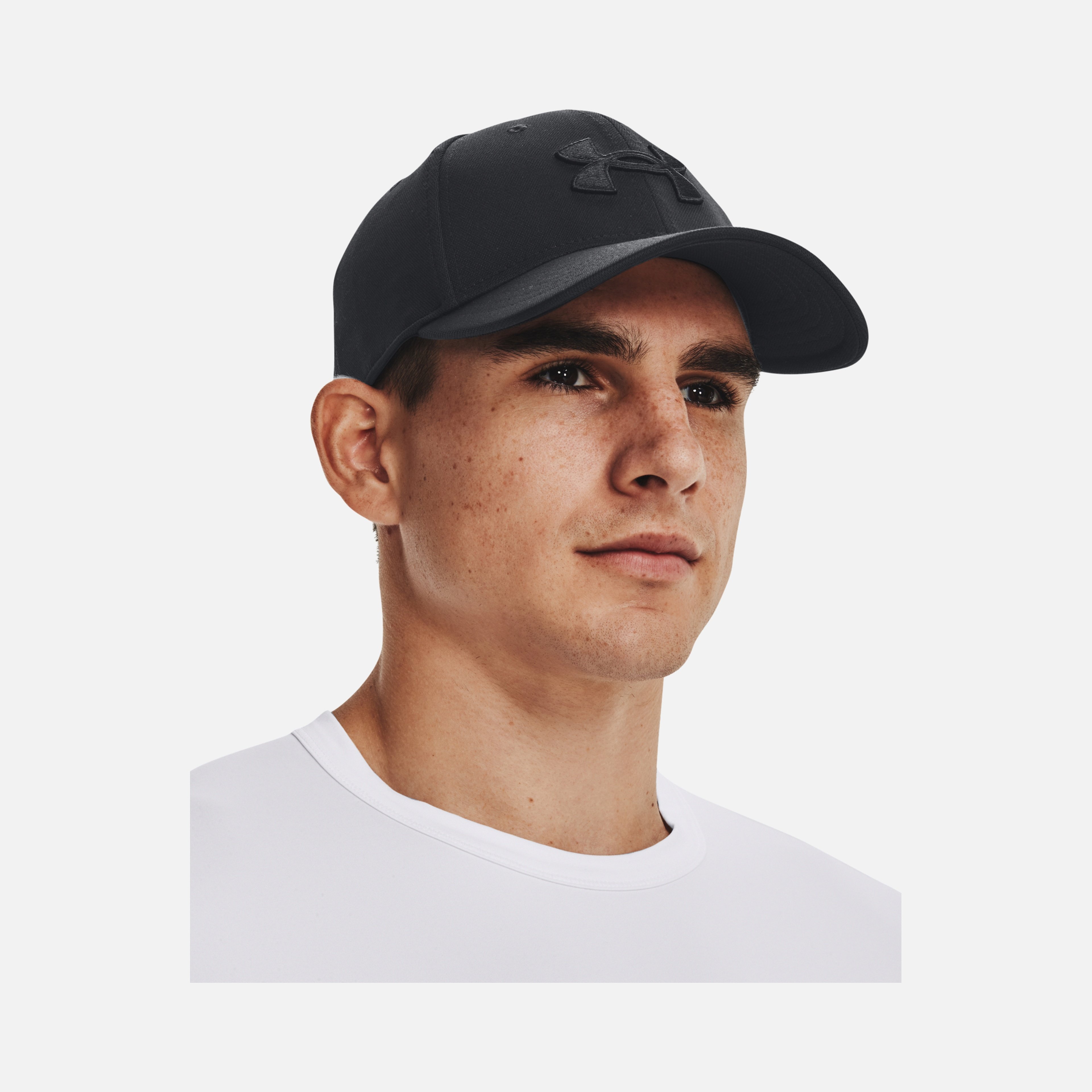 Under Armour Blitzing Embroidered Logo Training Erkek Şapka