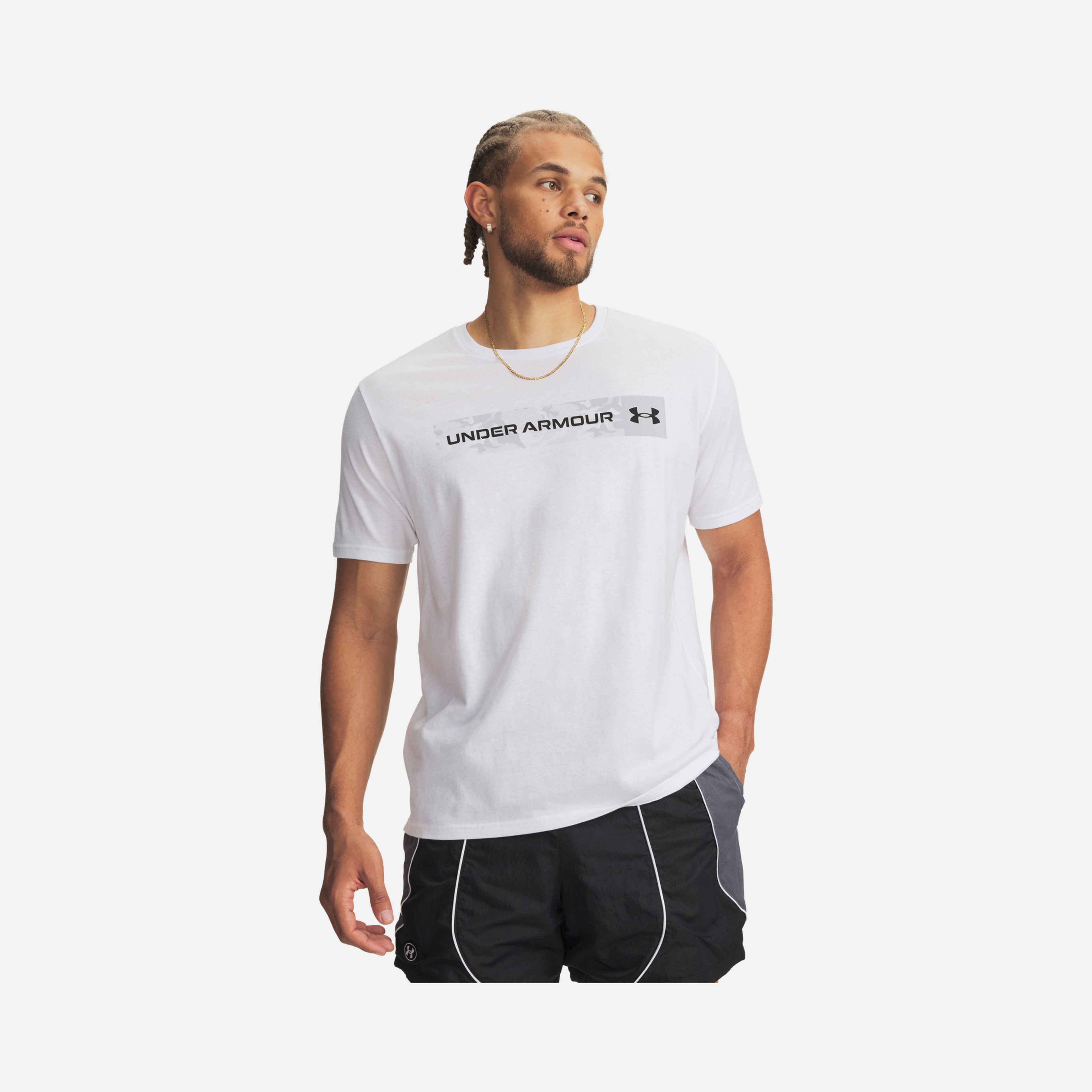 Under Armour Camo Chest Stripe Short-Sleeve Tişört