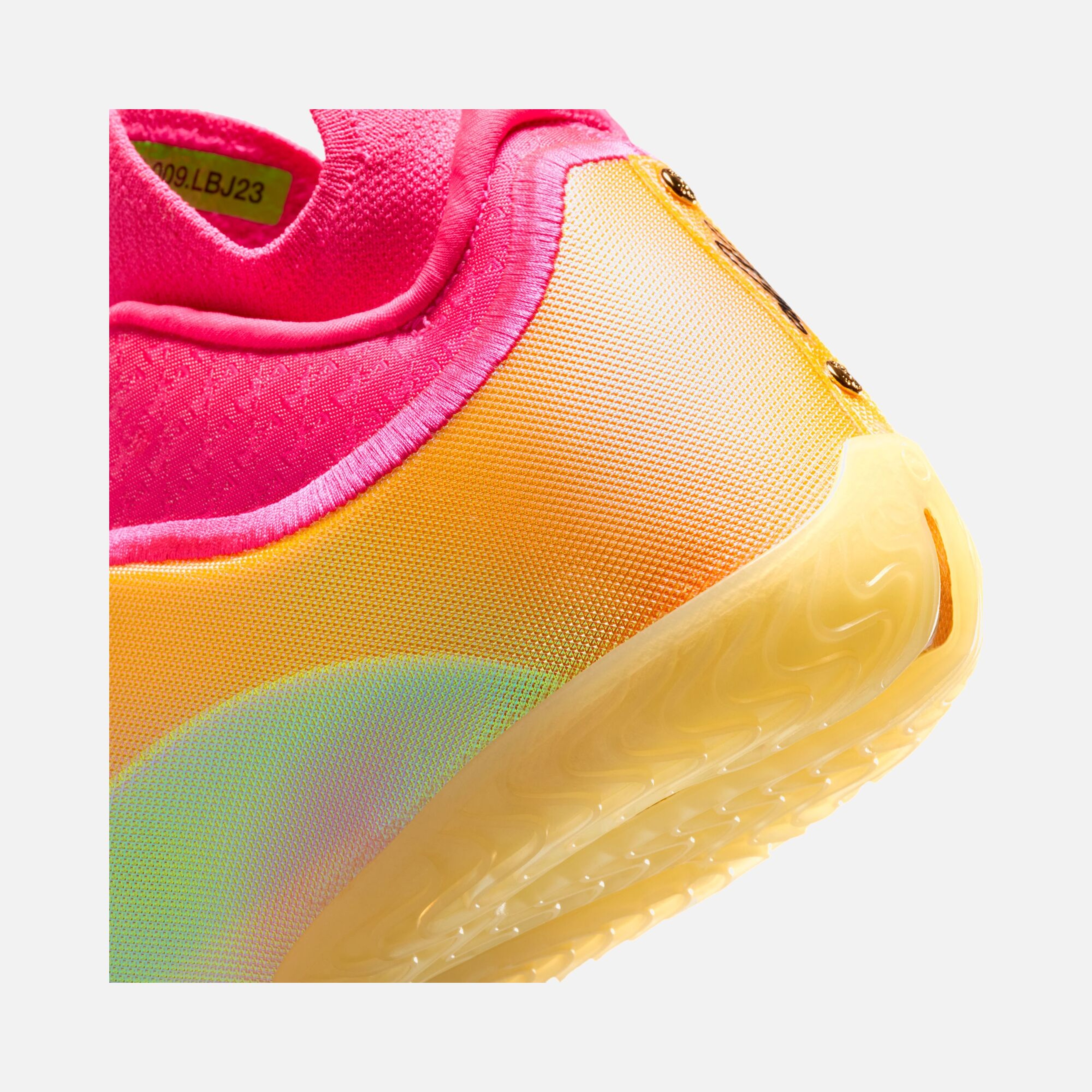 Nike LeBron XXIII Elite "Good Intentions" Erkek Basketbol Ayakkabı