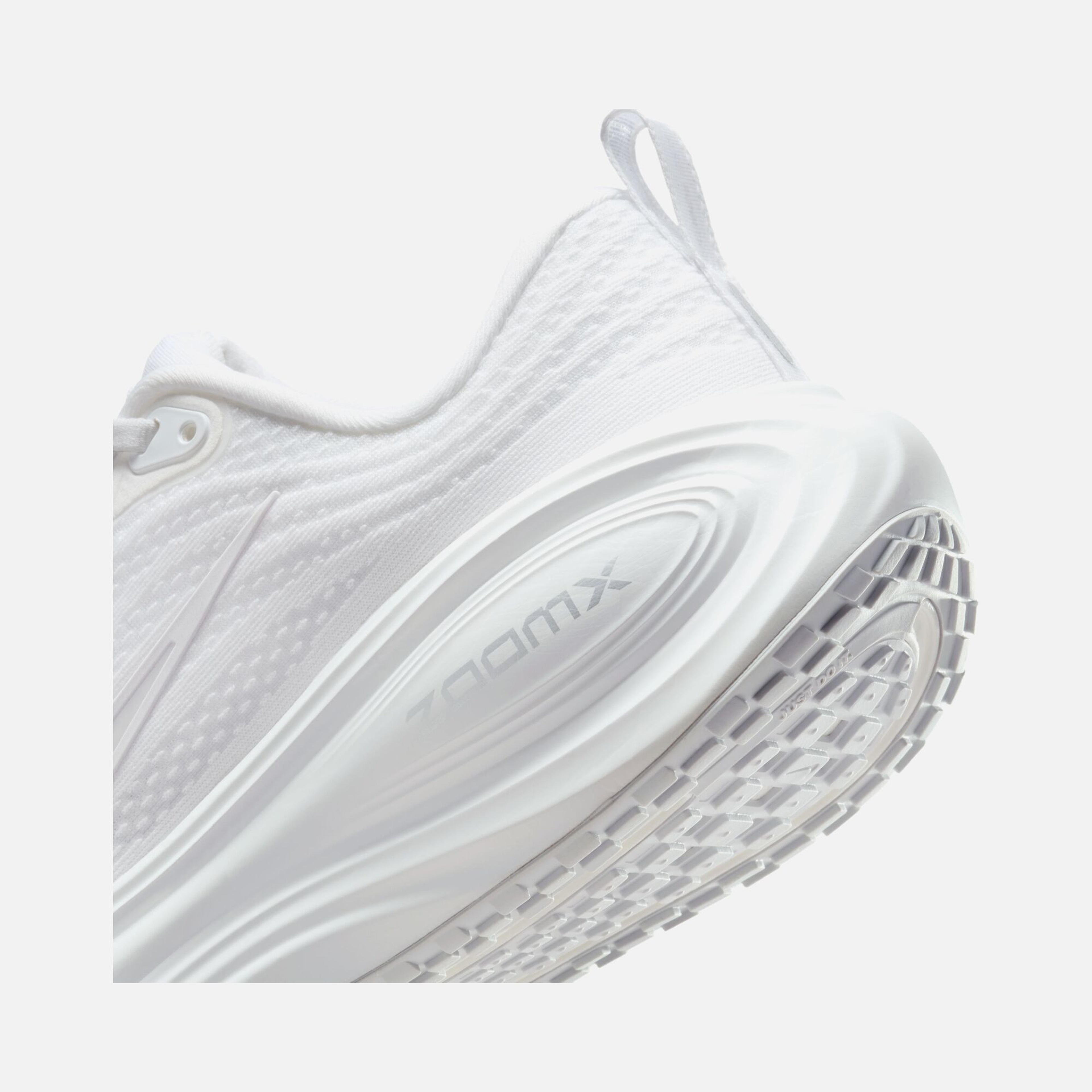 Nike Vomero Plus Kadın Spor Ayakkabı