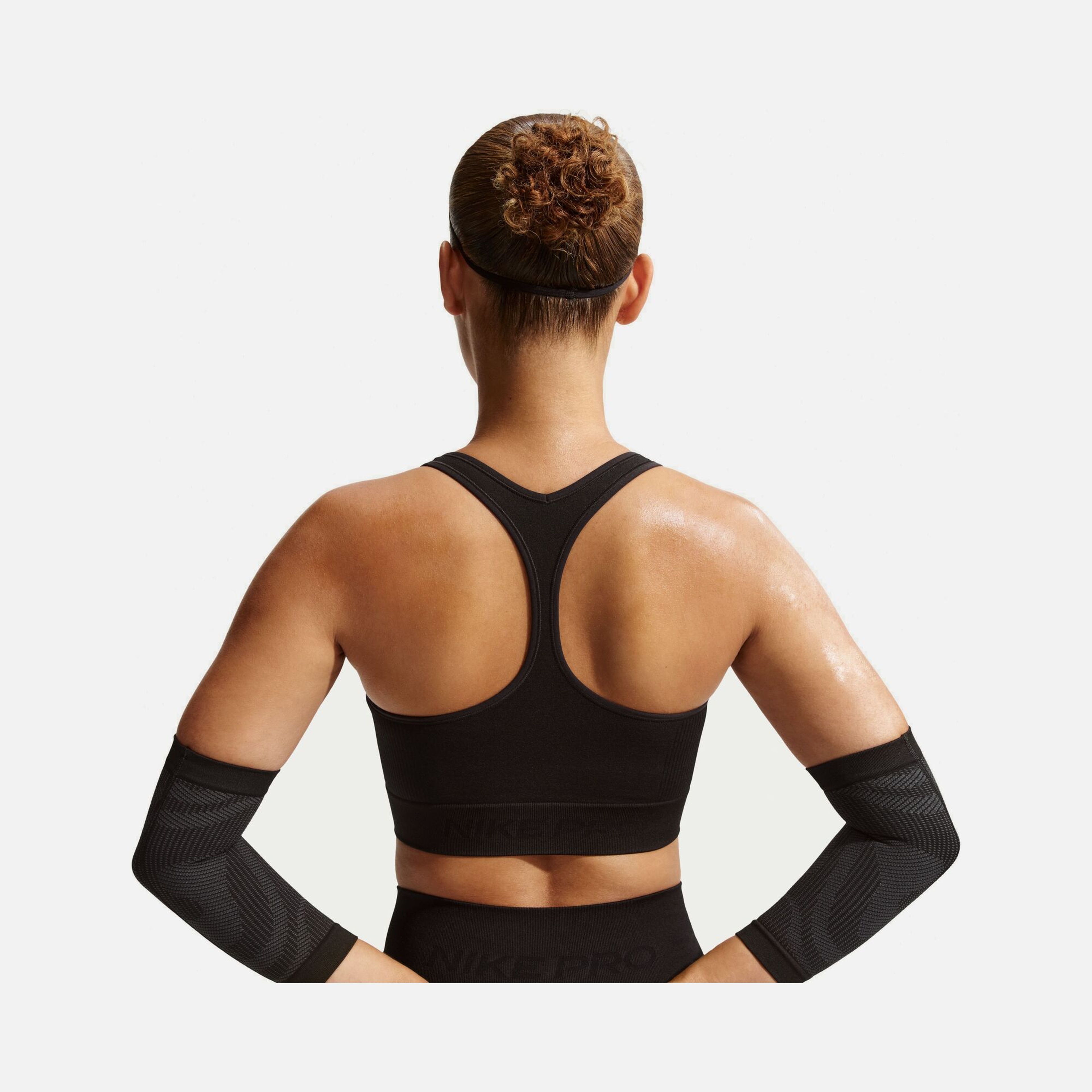 Nike Pro Dri-Fit Seamless Kadın Bra