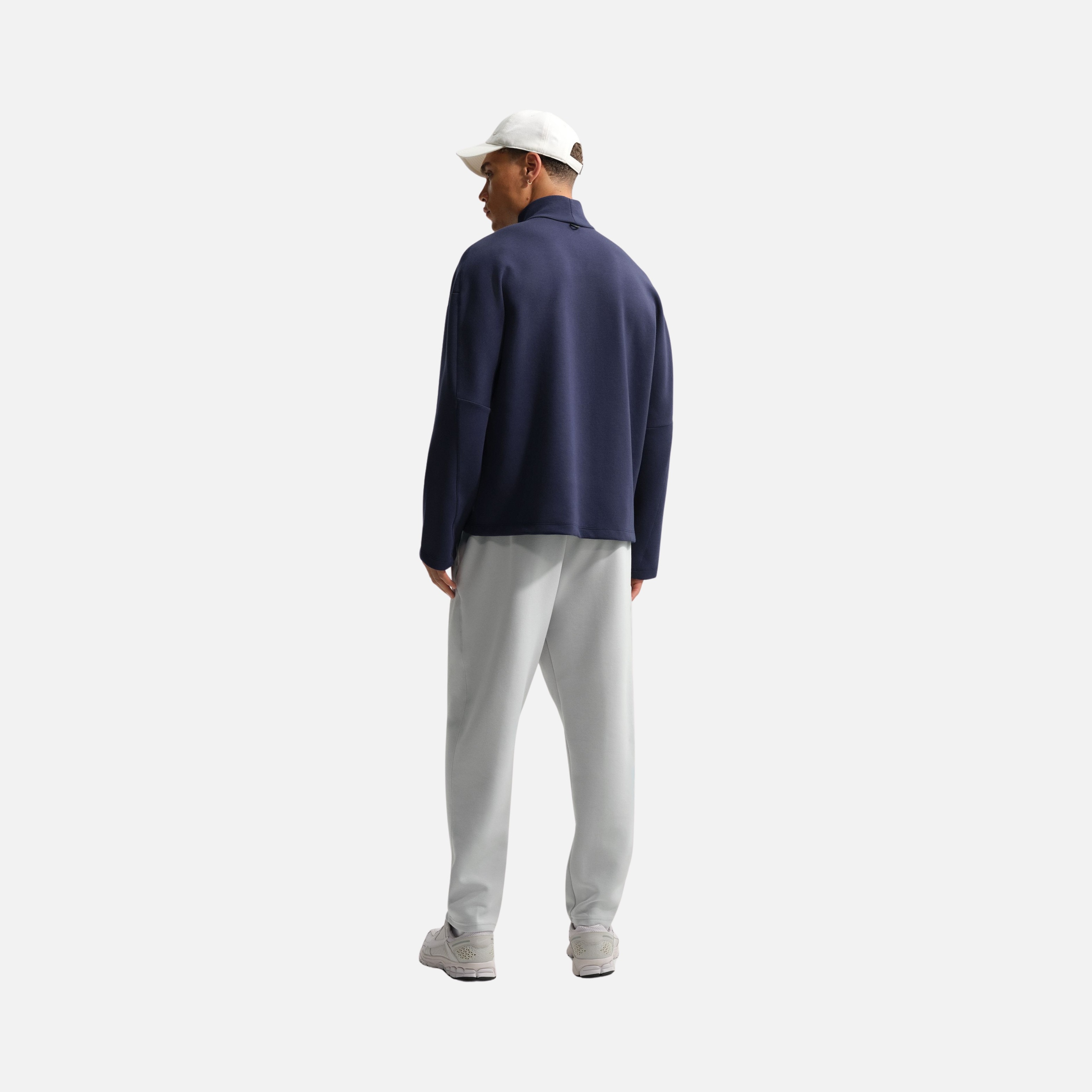 Nike 24.7 ImpossiblySoft Dri-FIT Erkek Pantolon