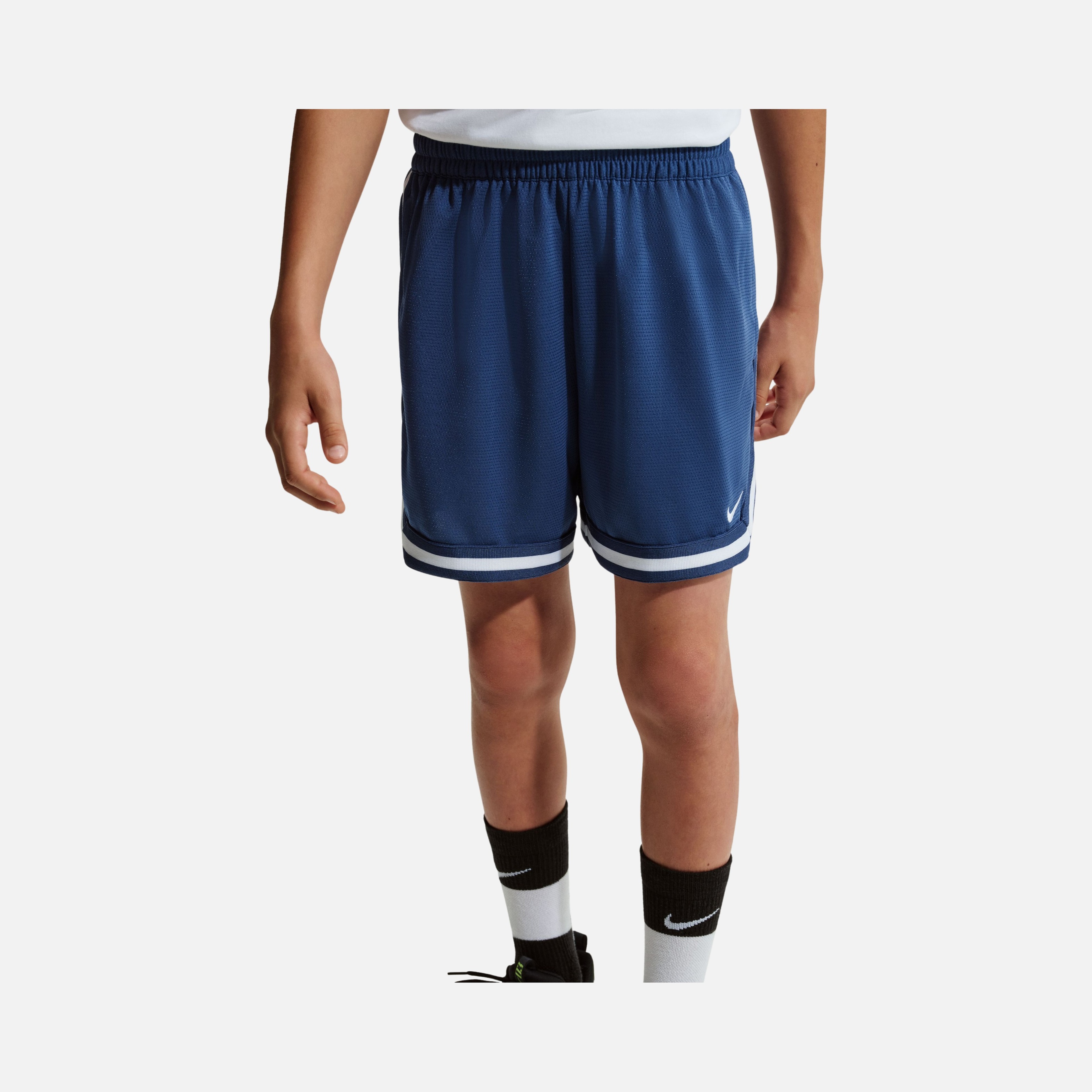 Nike Dri-Fit Dna 24 Short 5 In Çocuk Şort