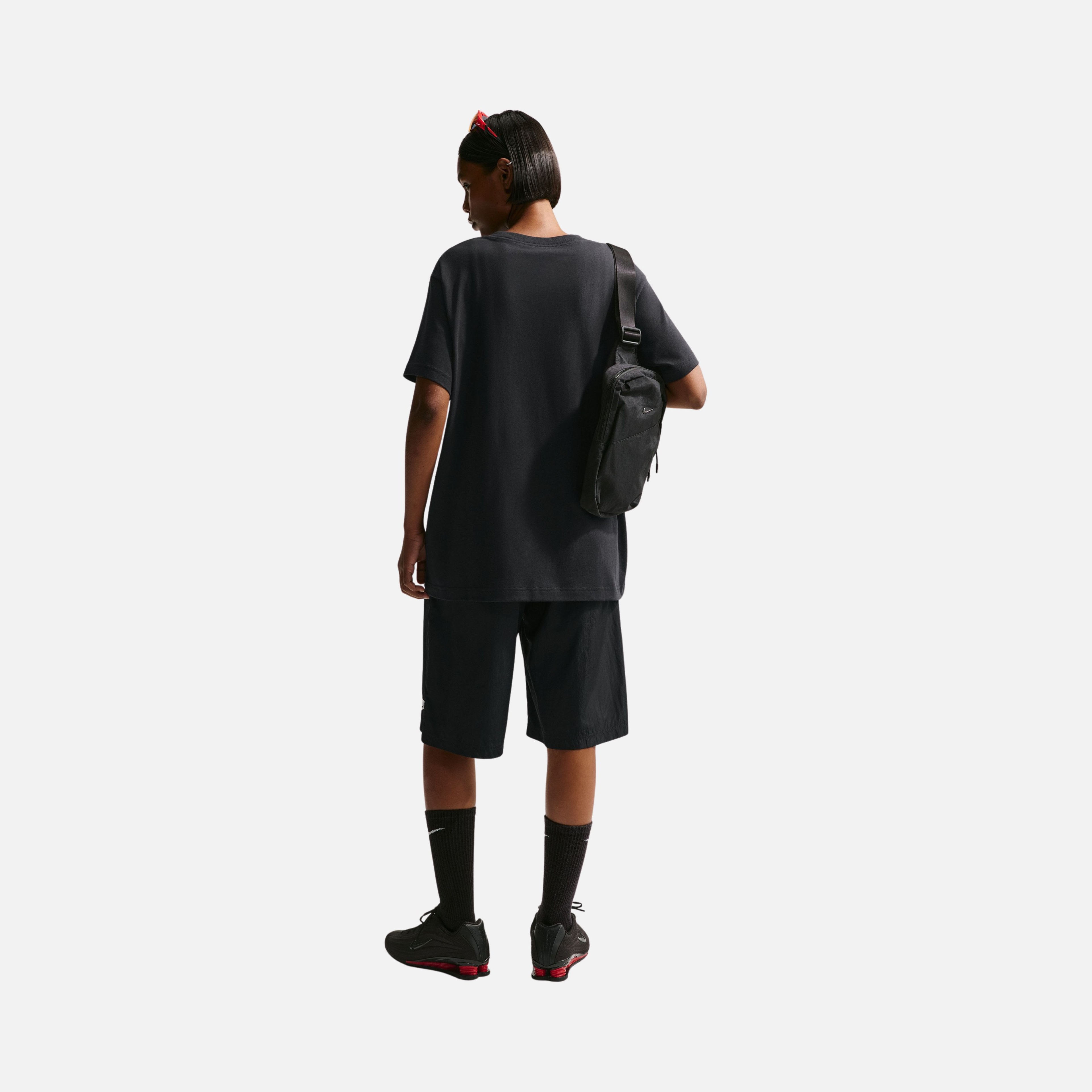 Nike Sportswear Classic Kadın Tişört