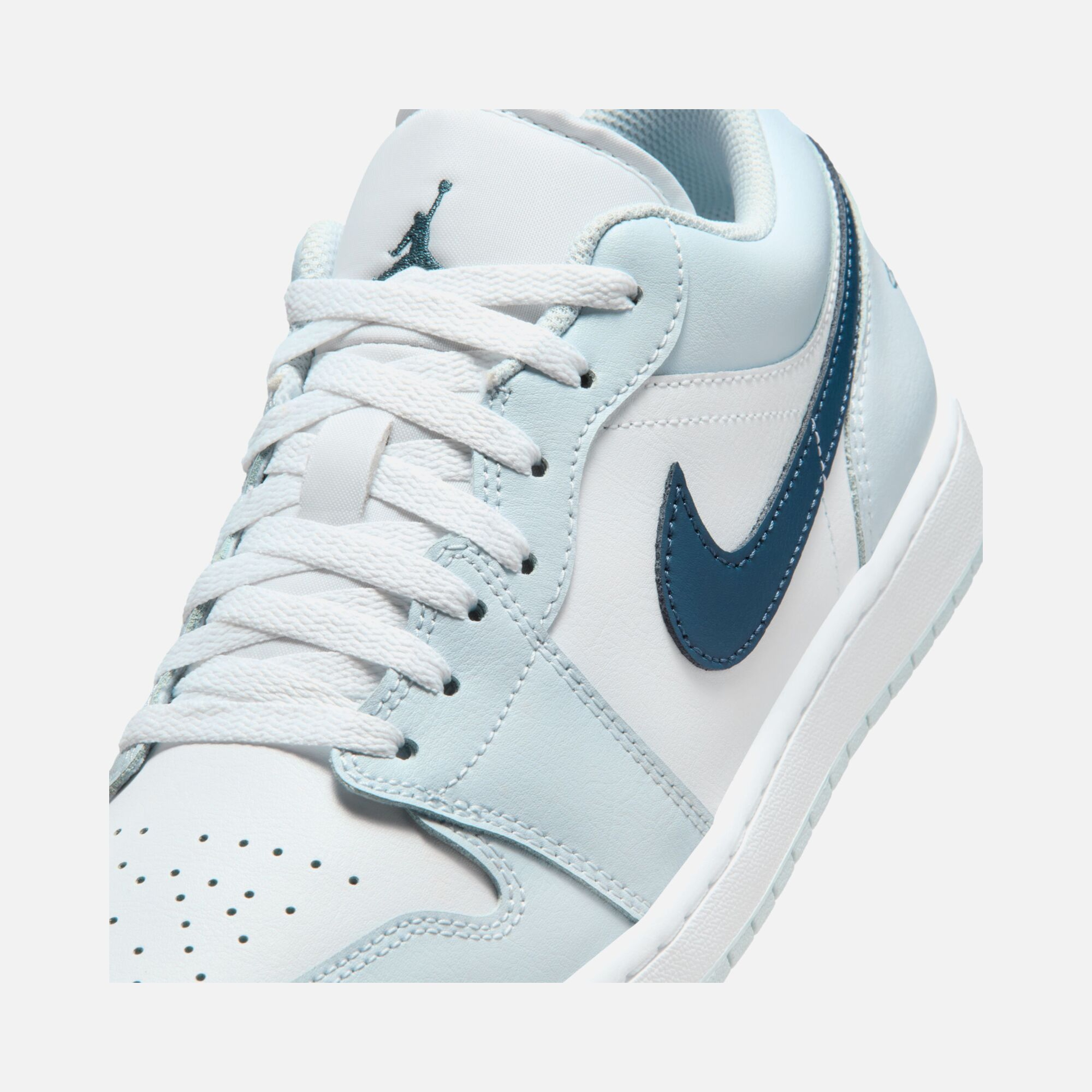 Nike Air Jordan 1 Low CO Erkek Spor Ayakkabı