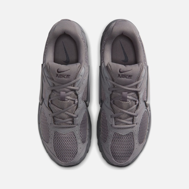 Nike Gri Nike V5 RNR