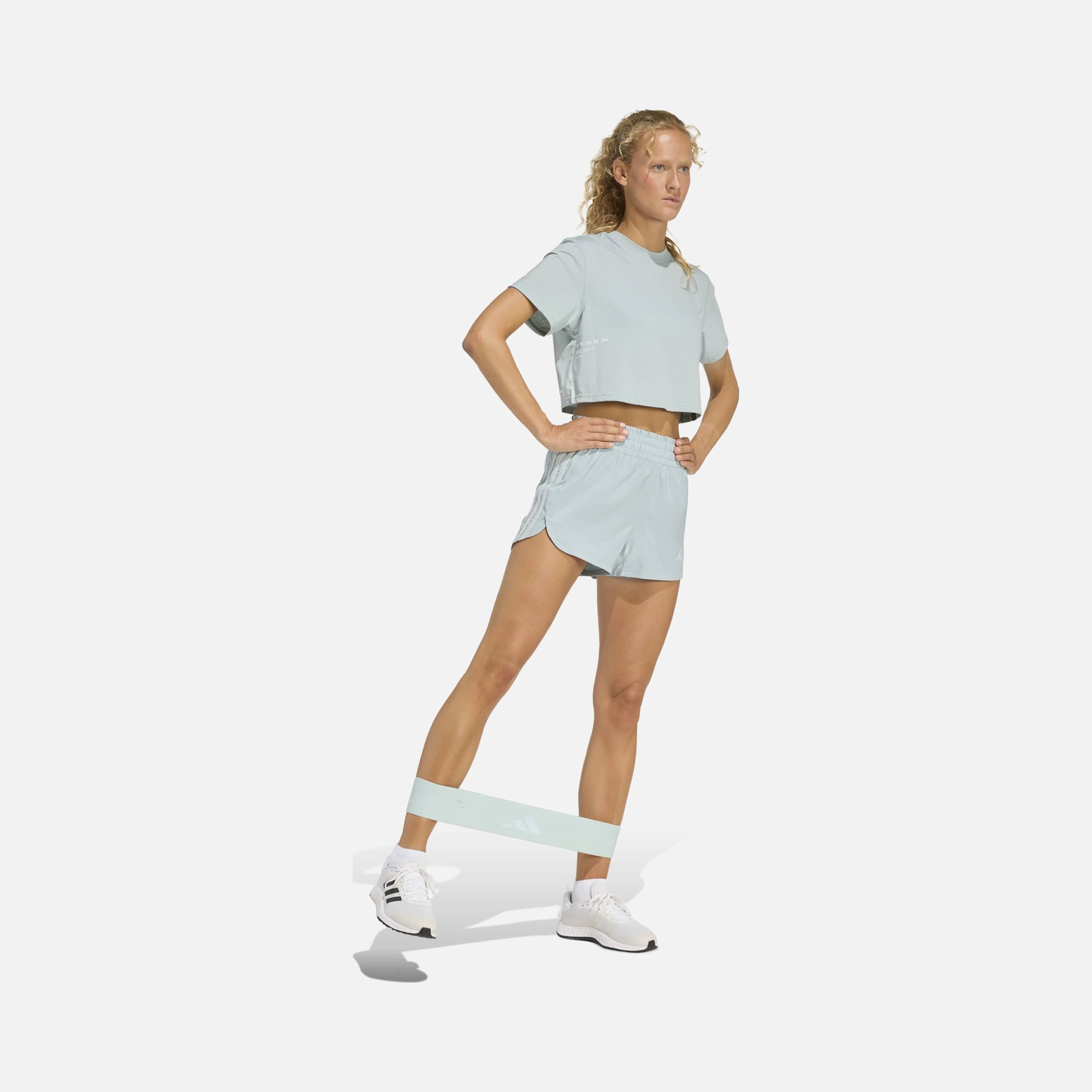 adidas Climacool Primelift Graphic Crop Kadın Tişört