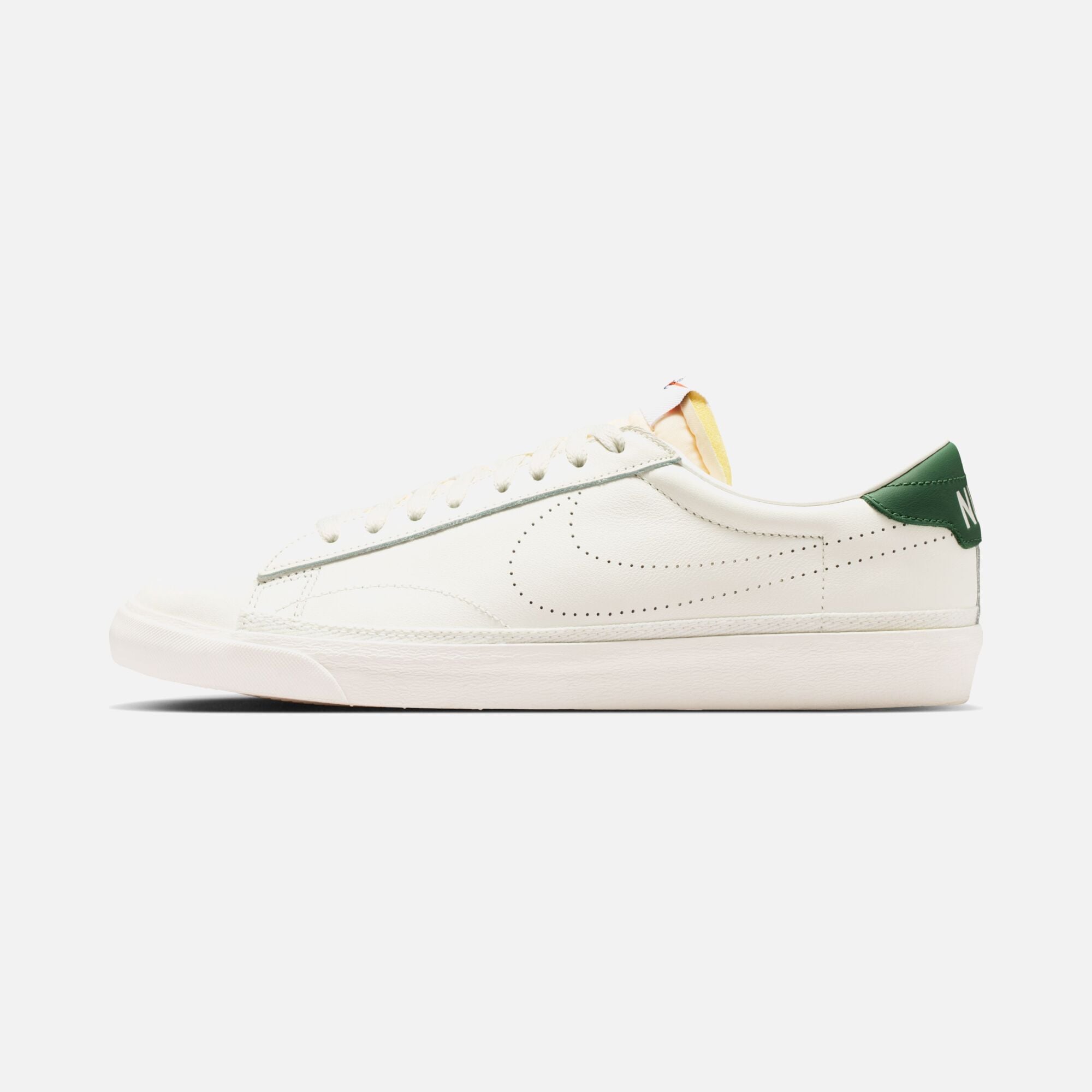 Resim Nike Tennis Classic Ac Erkek Spor Ayakkabı 