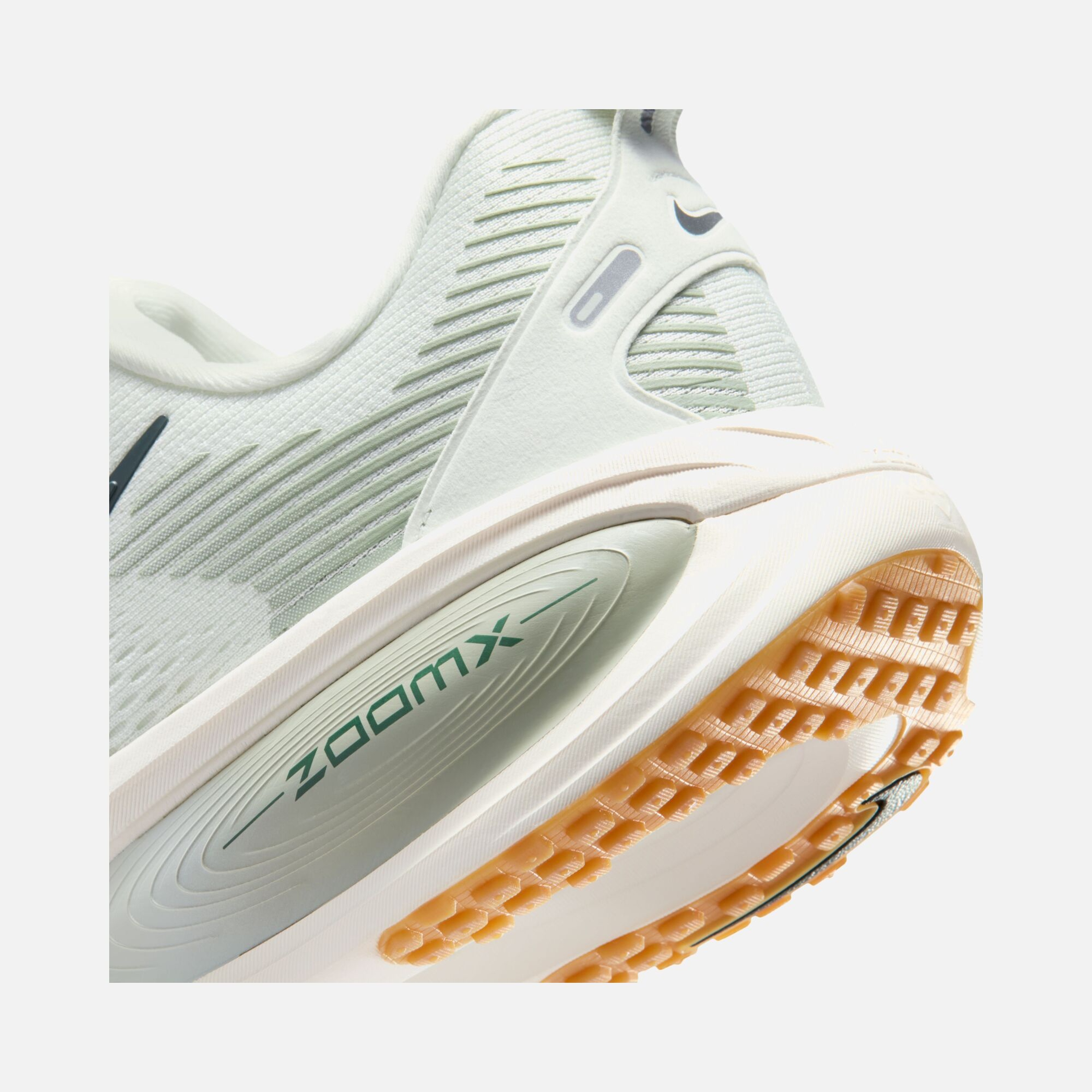 Nike Vomero 18 ZoomX Road Running Erkek Spor Ayakkabı