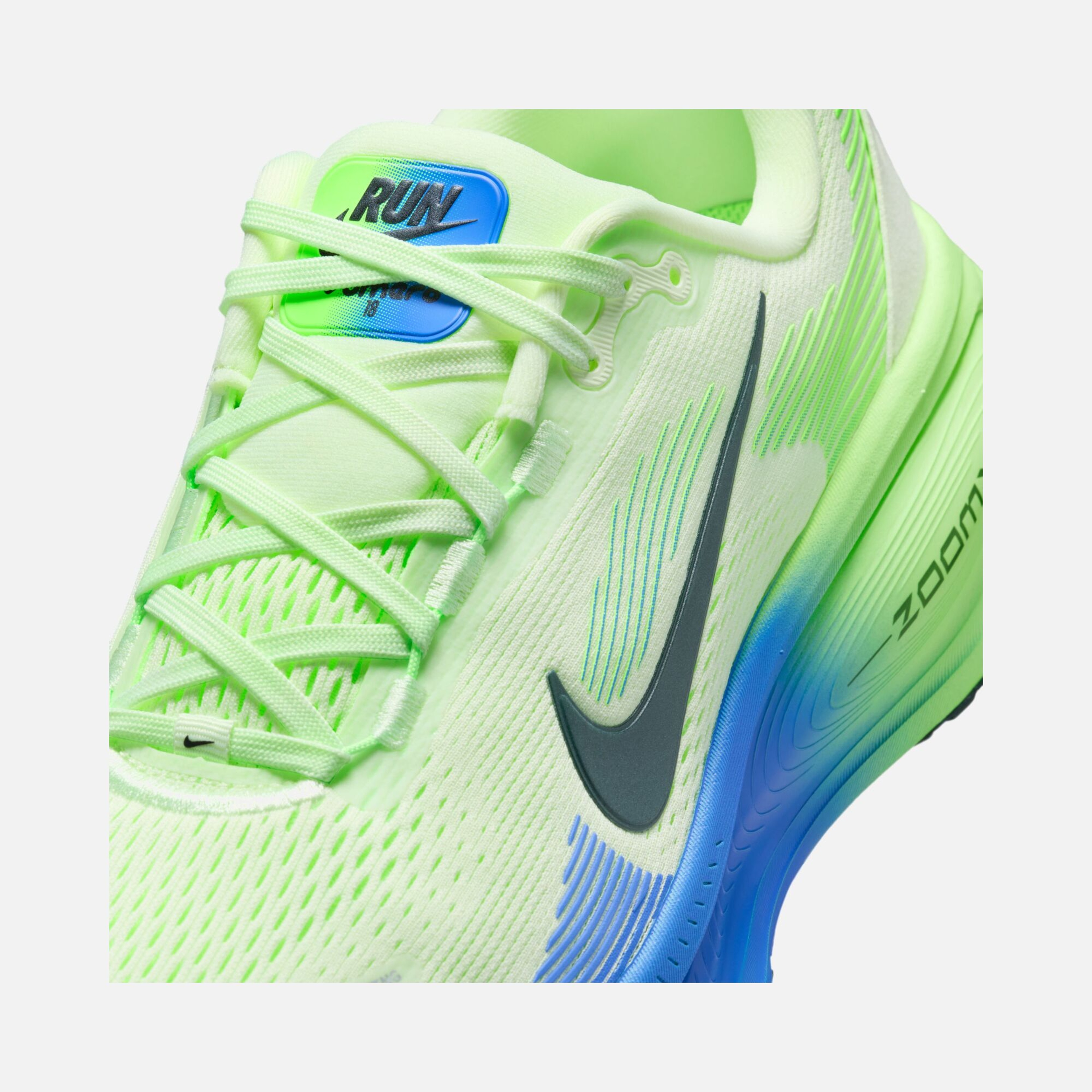 Nike Vomero 18 ZoomX Road Running Erkek Spor Ayakkabı