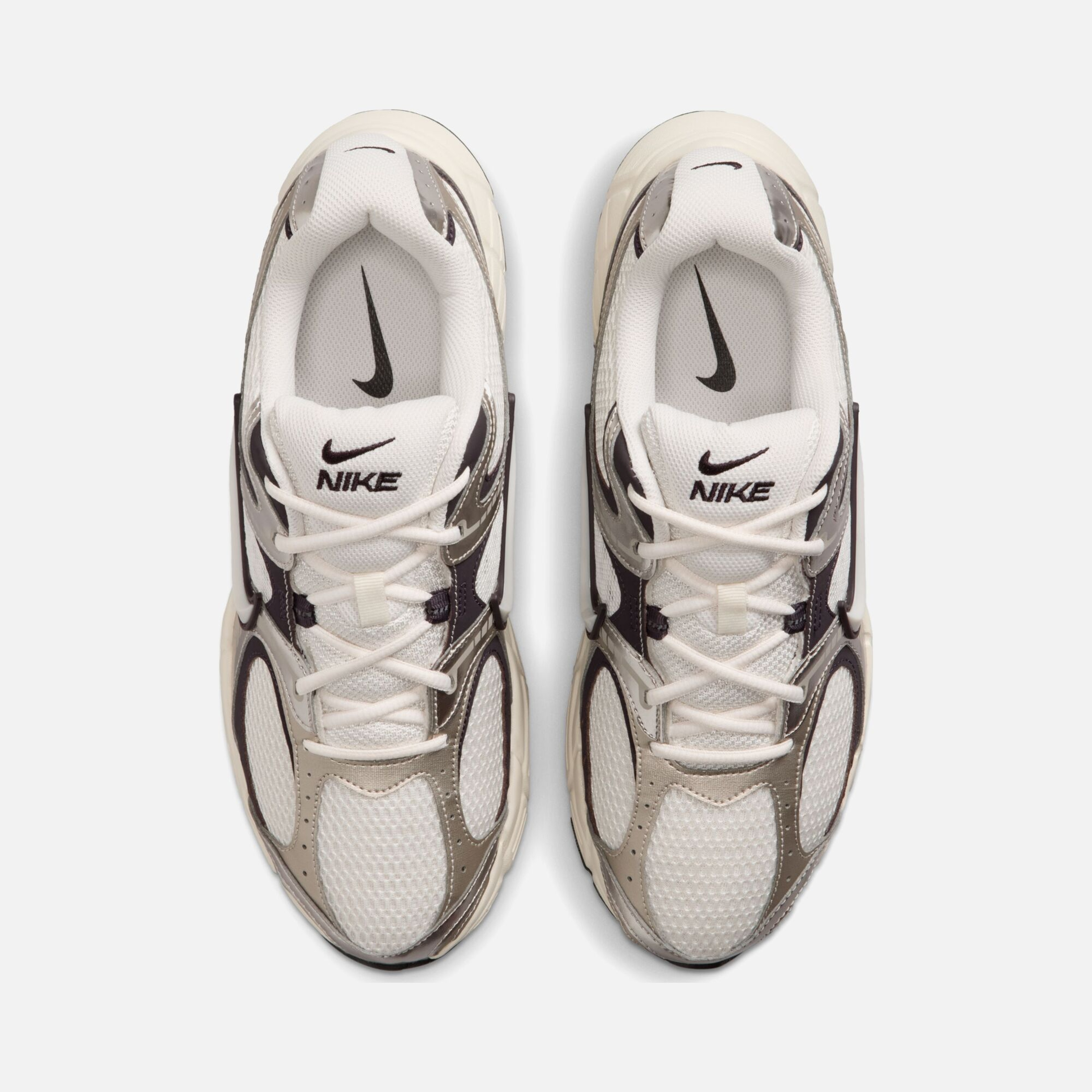 Nike V5 RNR Erkek Spor Ayakkabı