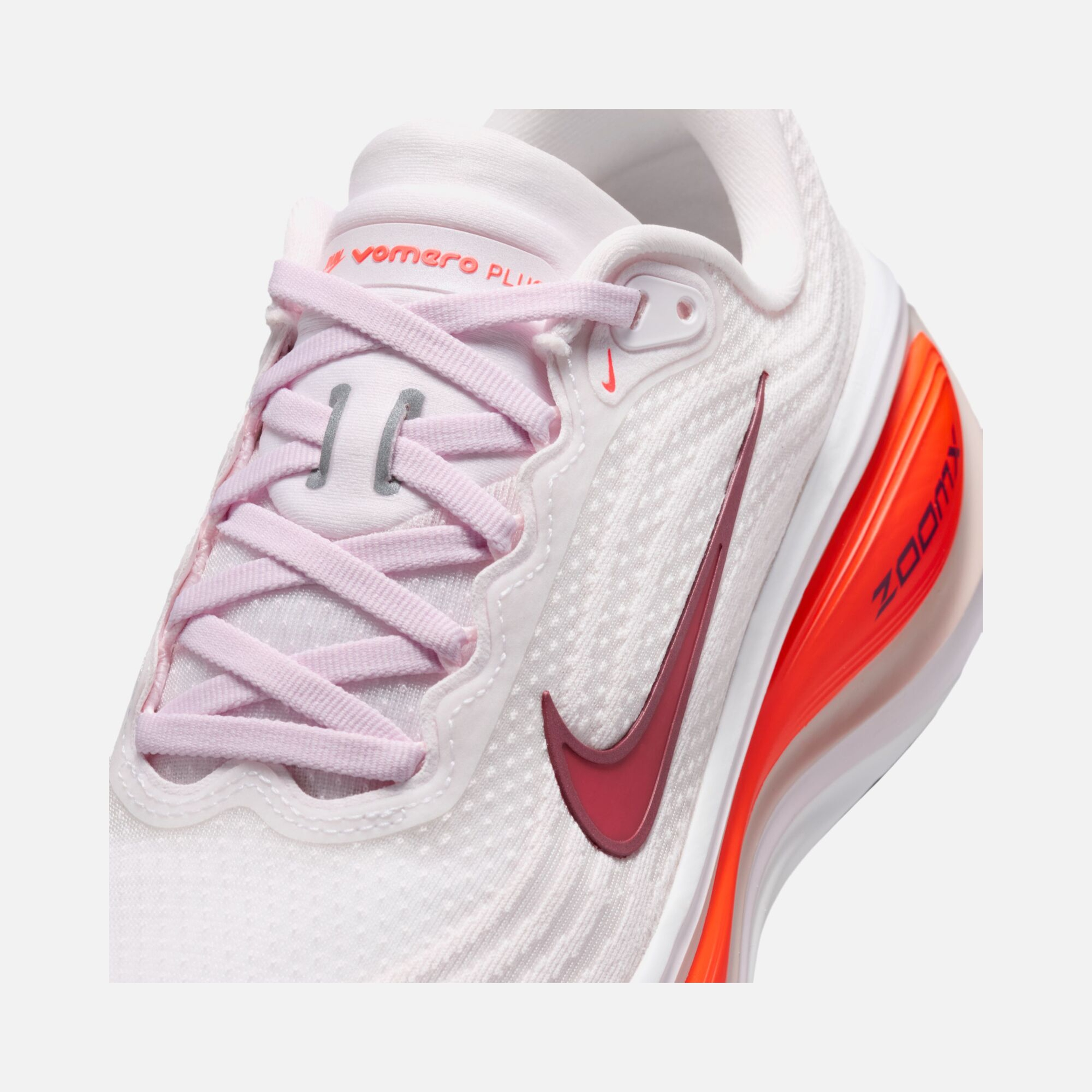 Nike Vomero Plus SS26 Kadın Spor Ayakkabı