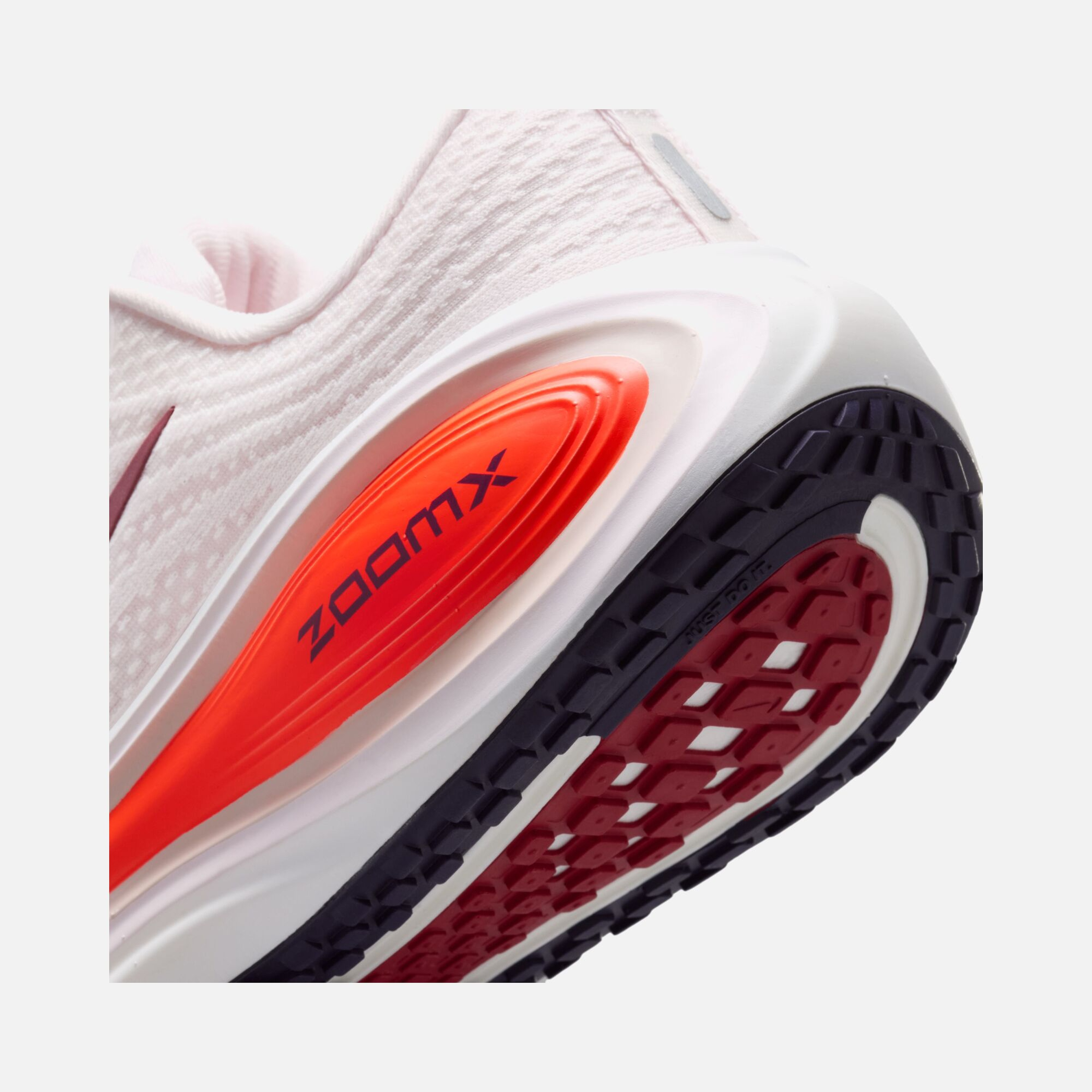 Nike Vomero Plus SS26 Kadın Spor Ayakkabı