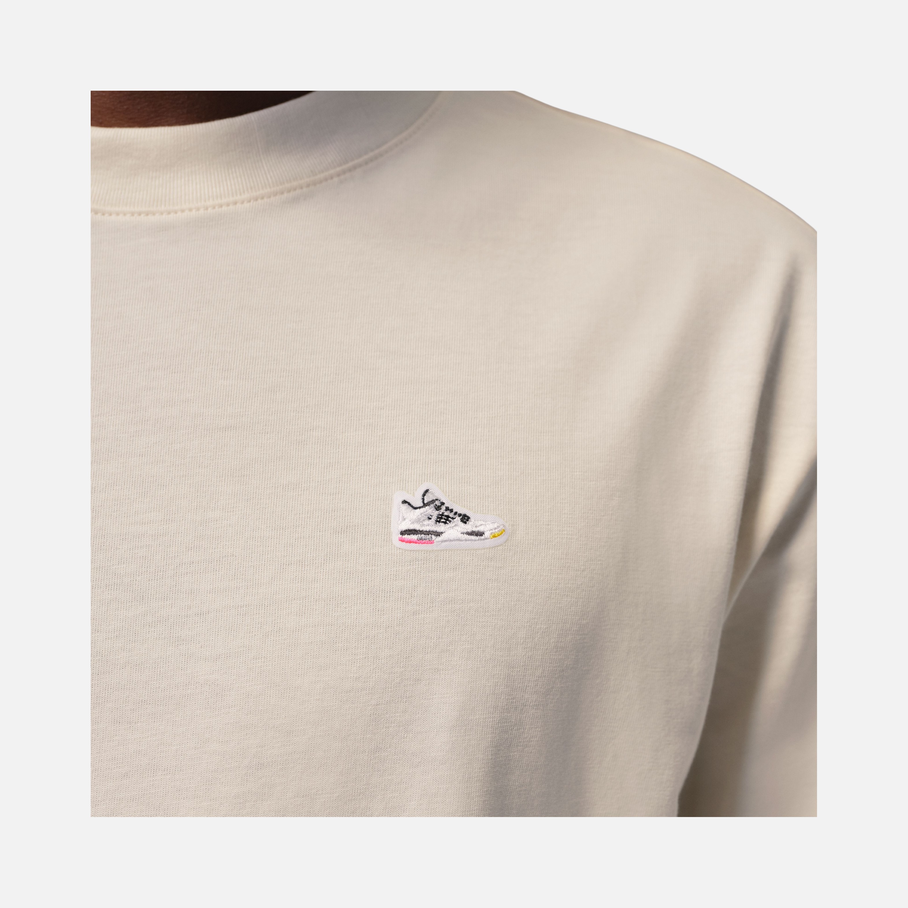 Nike MJ Brand Br Snkr Pch Ss Crew Erkek Tişört