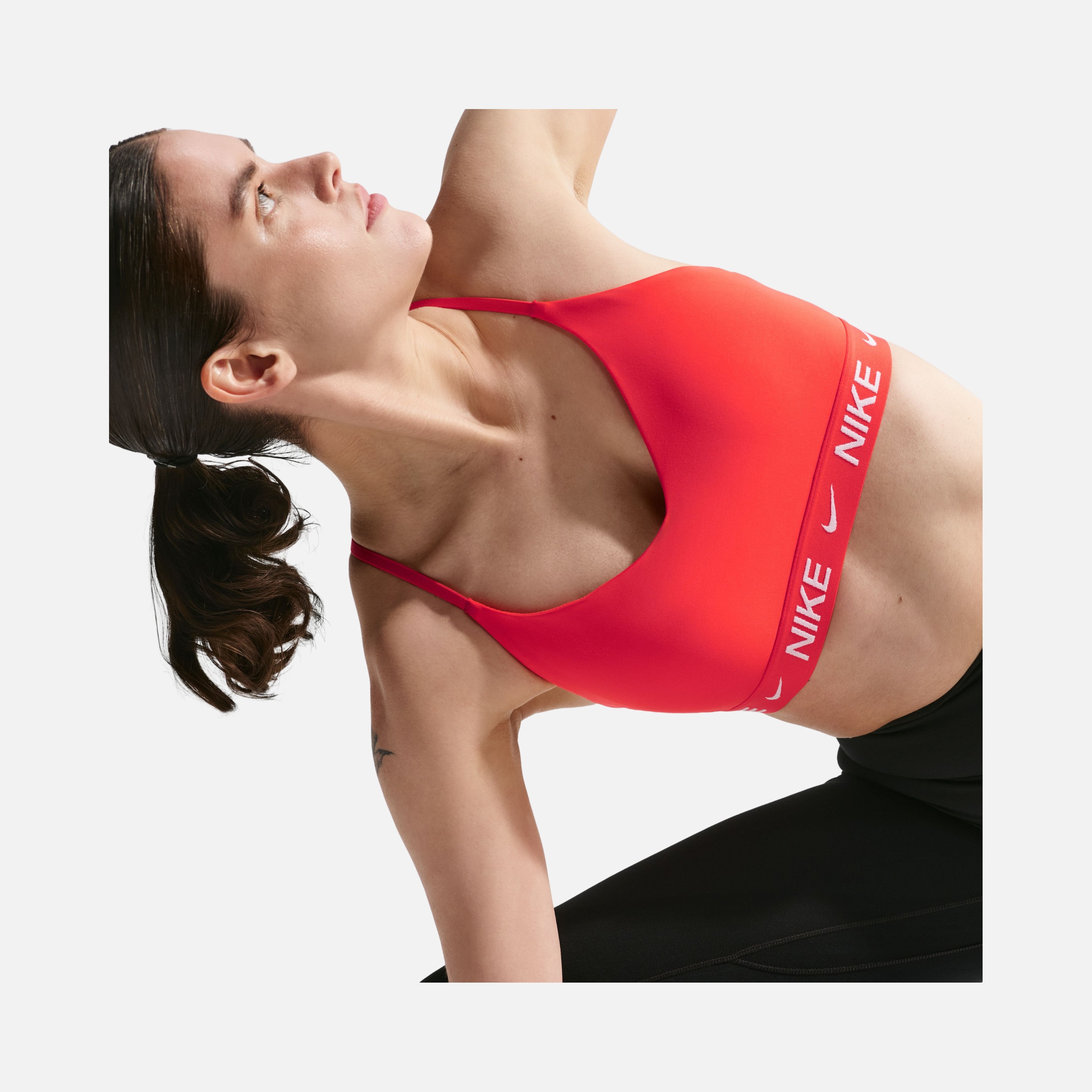 Nike Indy Light-Support Padded Adjustable Training Sports Kadın Bra