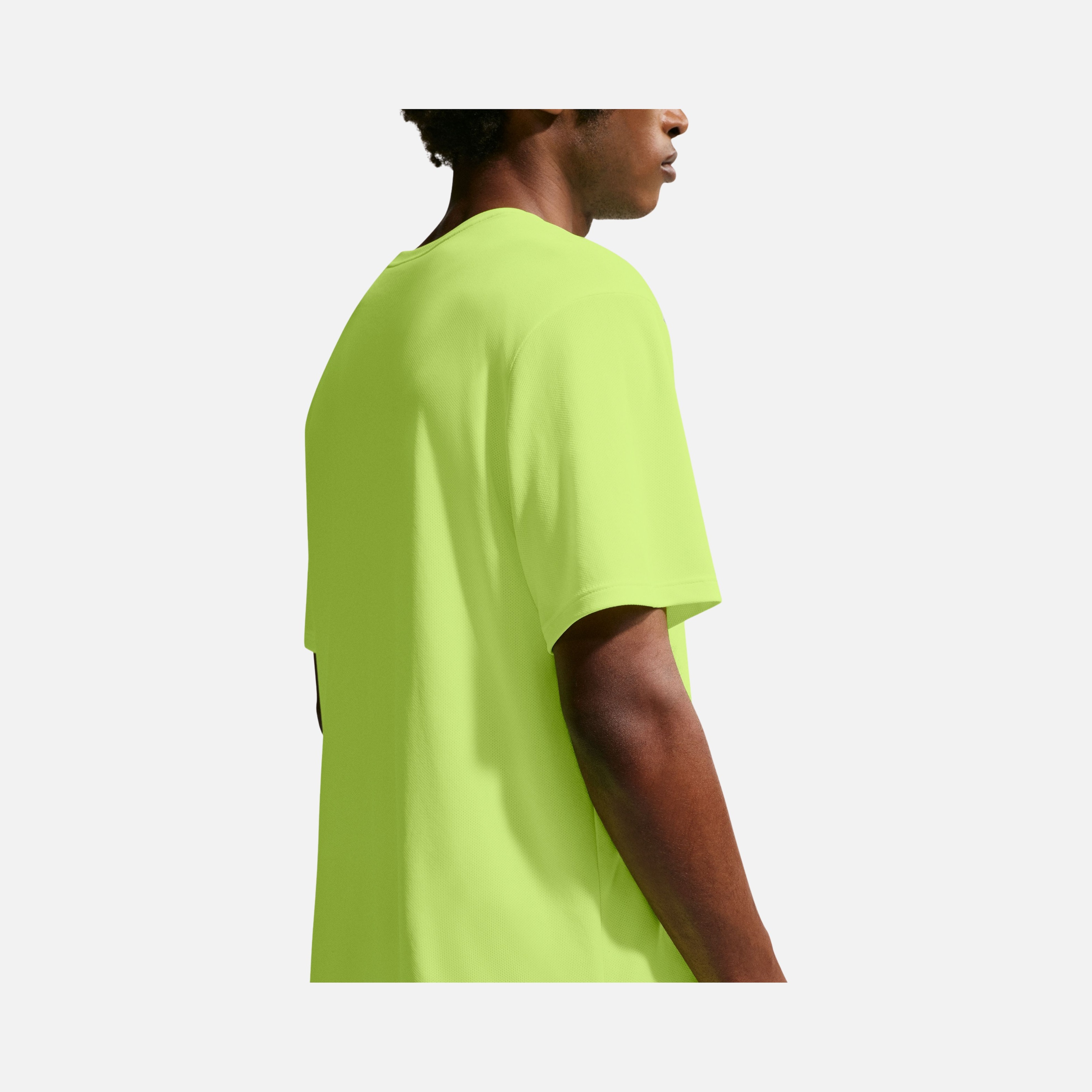 Nike Miler Dri-FIT UV-Protection Short-Sleeve Erkek Tişört