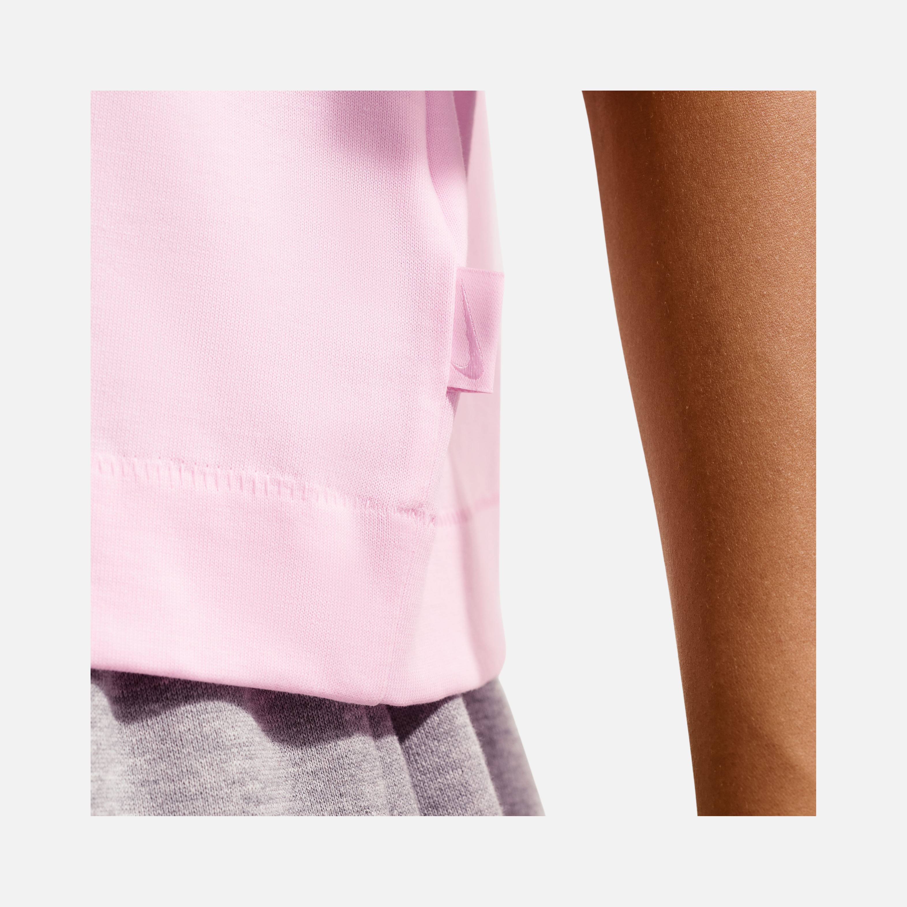 Nike Sportswear Luxe Ss Tee Boxy Kadın Tişört