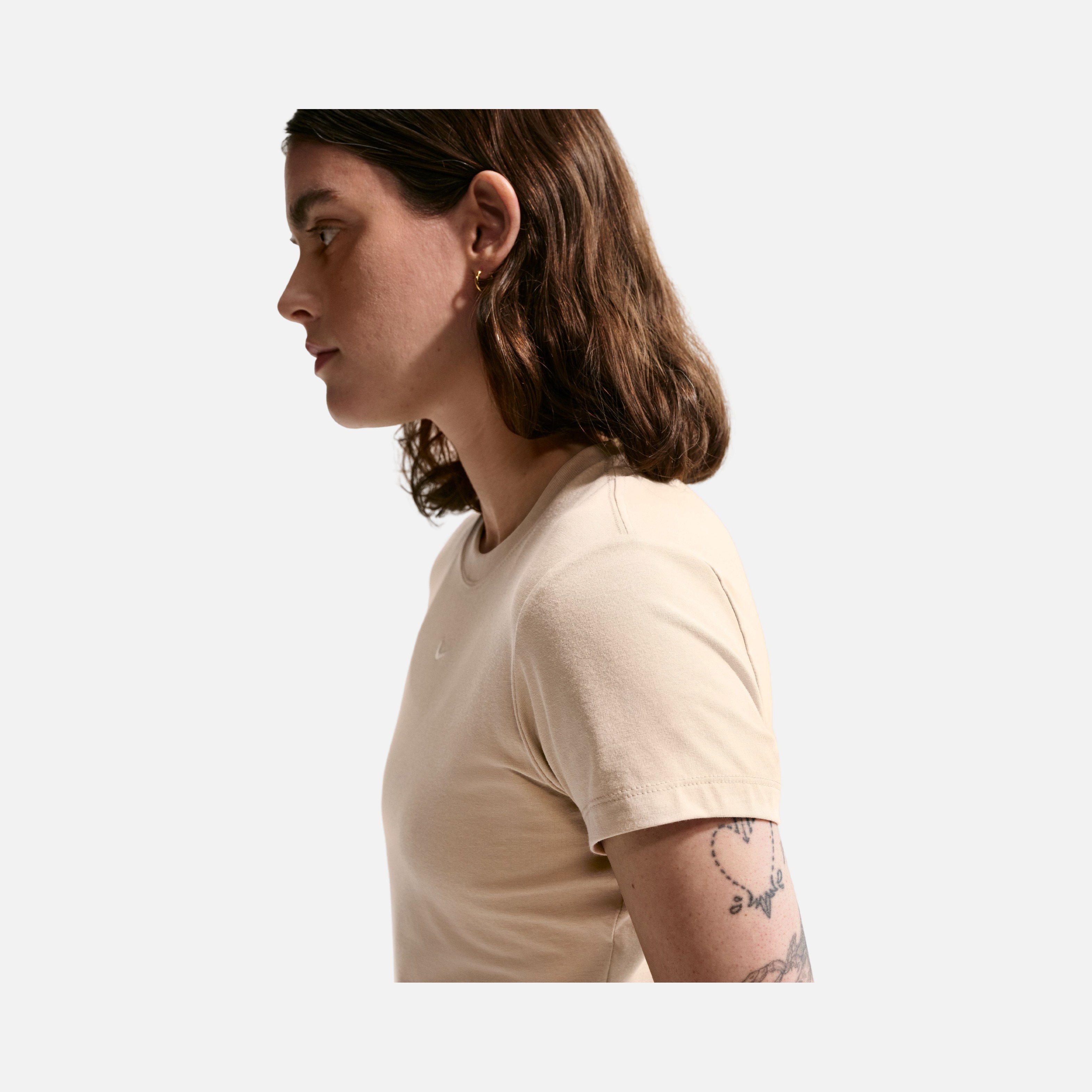 Nike Sportswear Chill Knit Crop Kadın Tişört