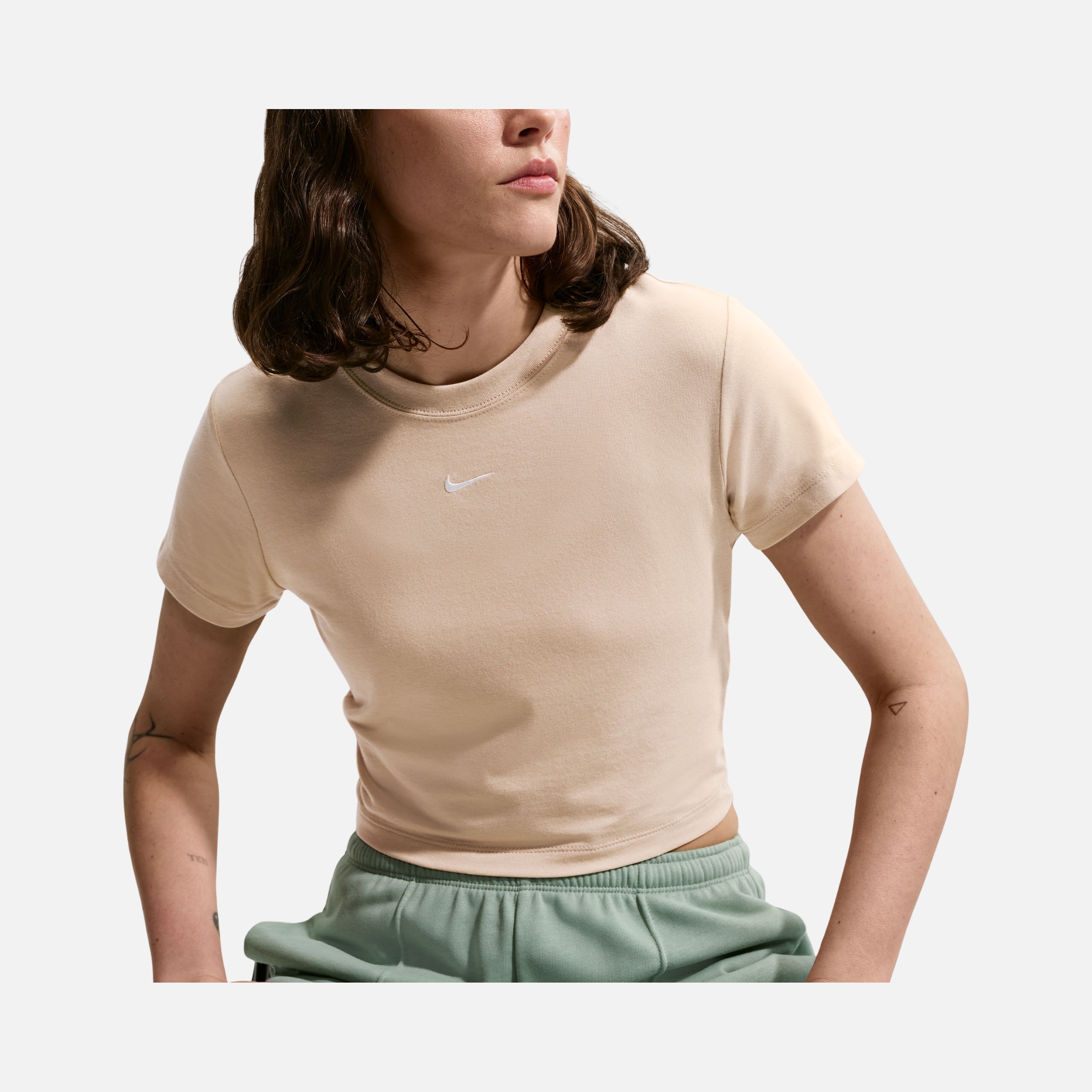 Nike Sportswear Chill Knit Crop Kadın Tişört