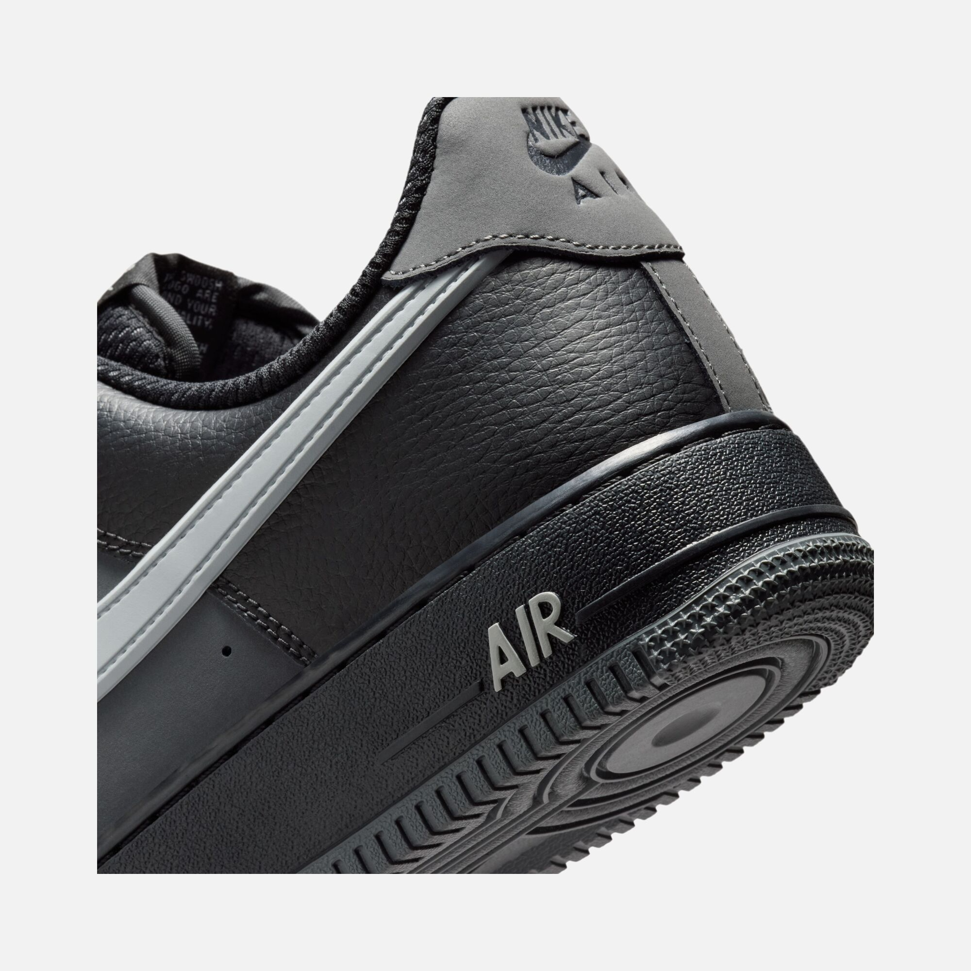 Nike Air Force 1 07 Lv8 SU26 Erkek Spor Ayakkabı