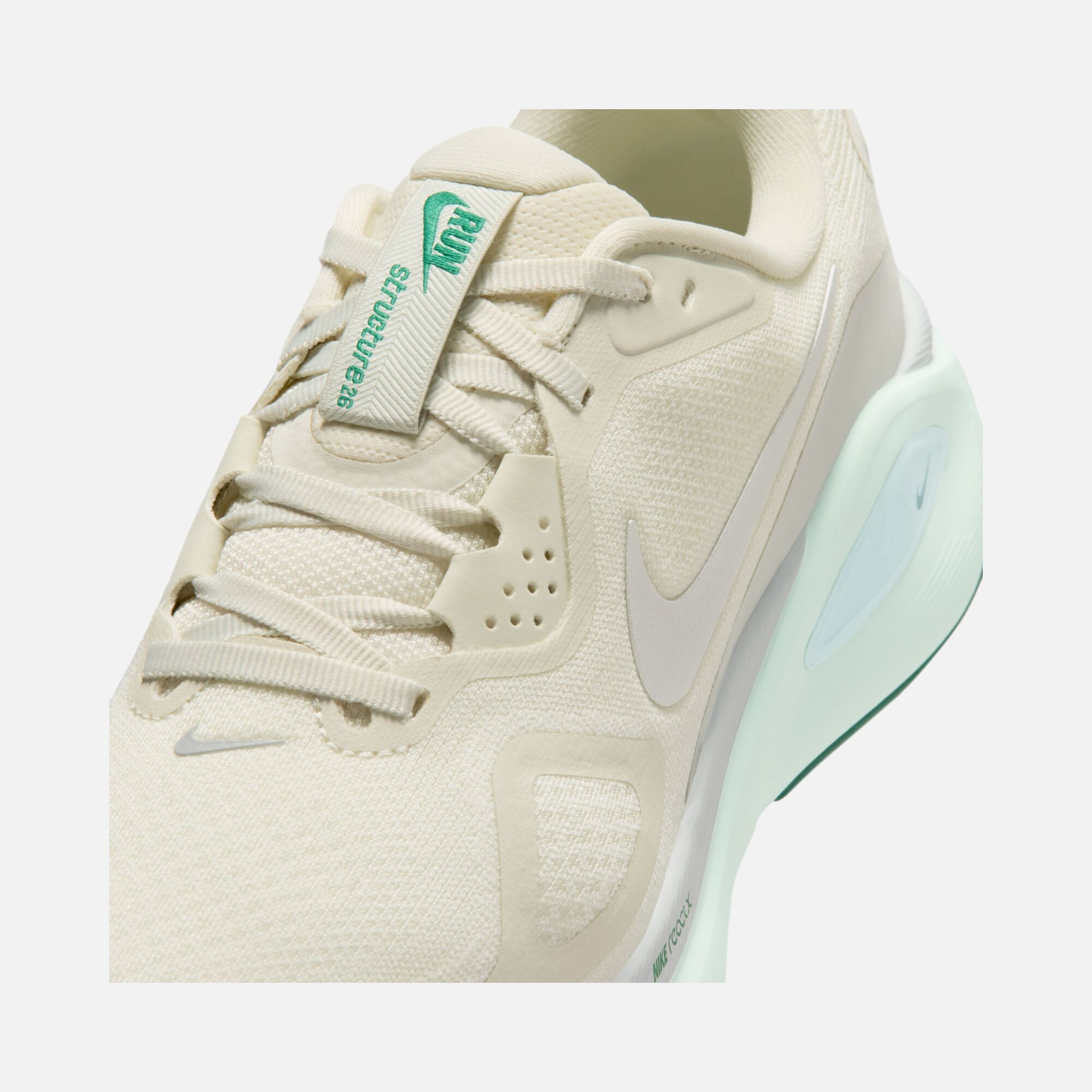 Nike Structure 26 Kadın Koşu Ayakkabısı