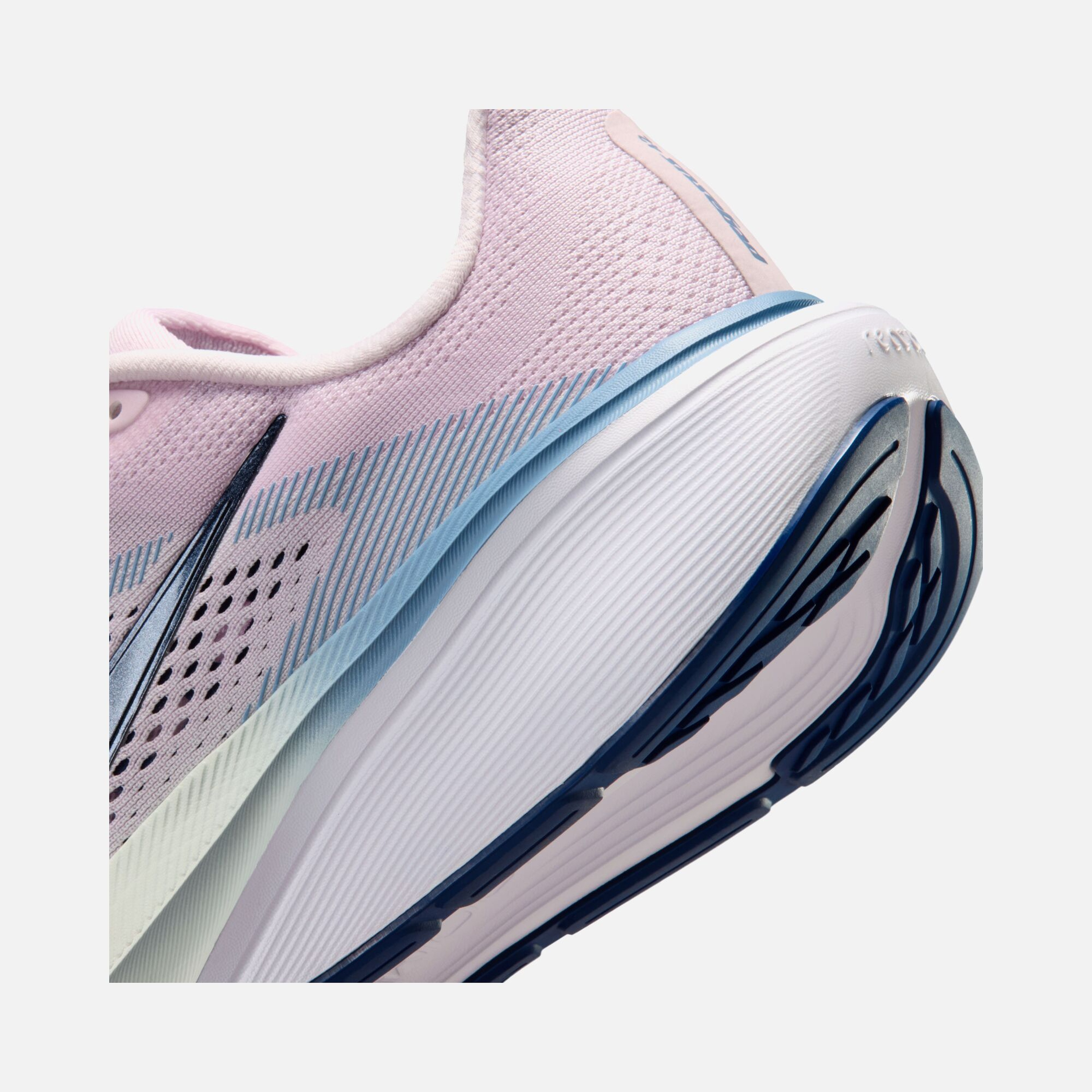 Nike Air Zoom Pegasus 42 Kadın Koşu Ayakkabısı