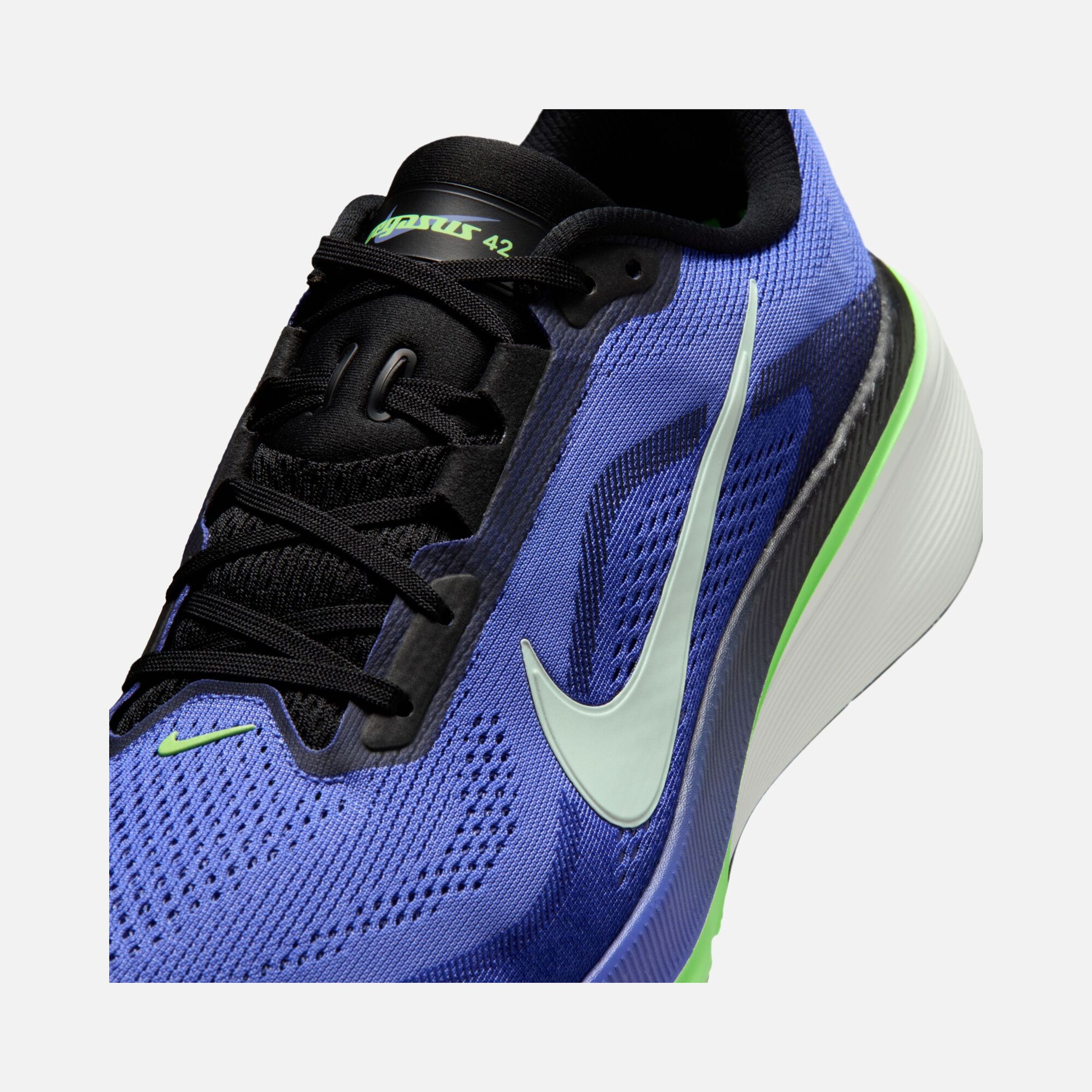 Nike Air Zoom Pegasus 42 Erkek Koşu Ayakkabısı