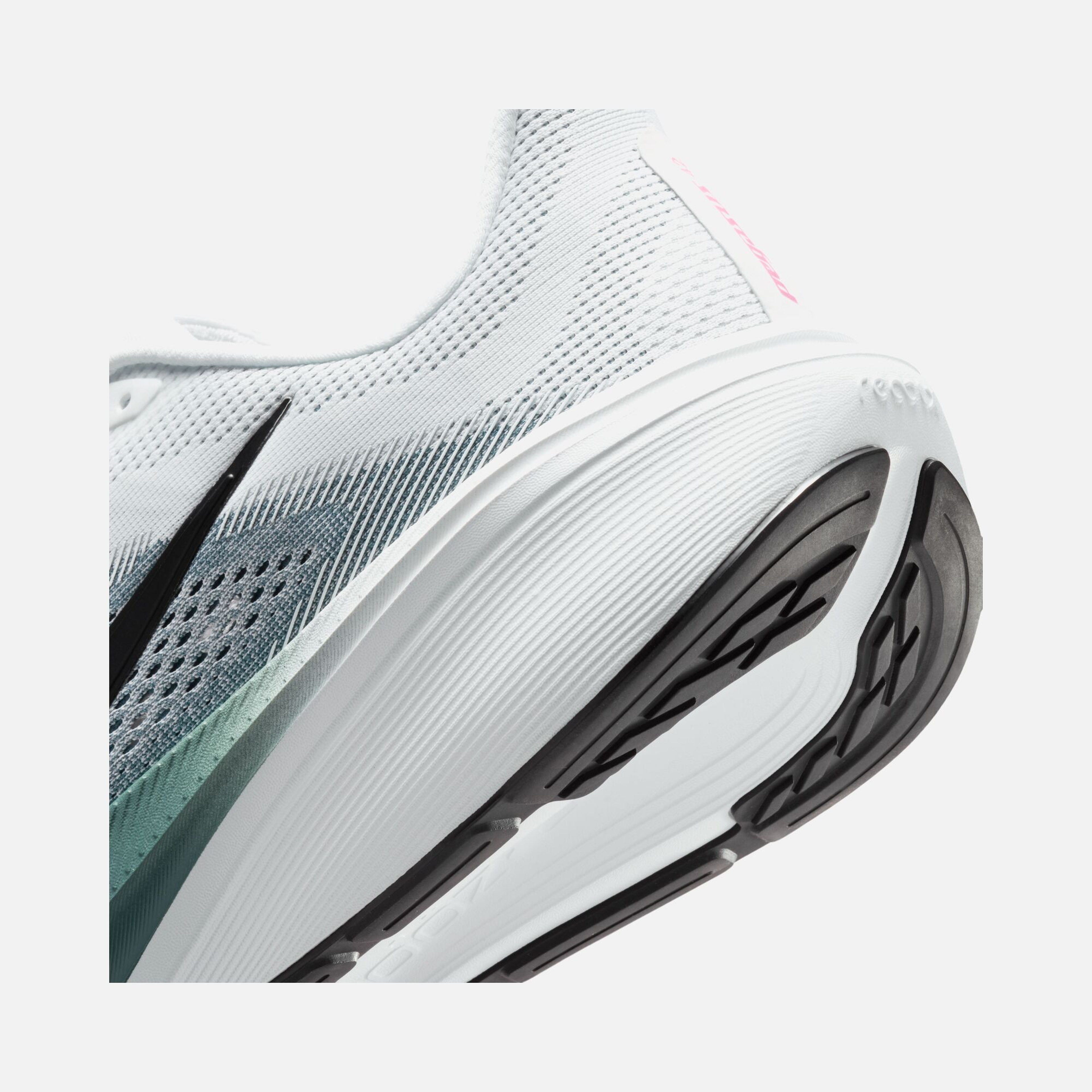 Nike Air Zoom Pegasus 42 Erkek Koşu Ayakkabısı