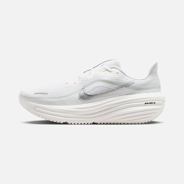 Nike Beyaz Nike Air Winflo 12 Erkek Spor Ayakkabı