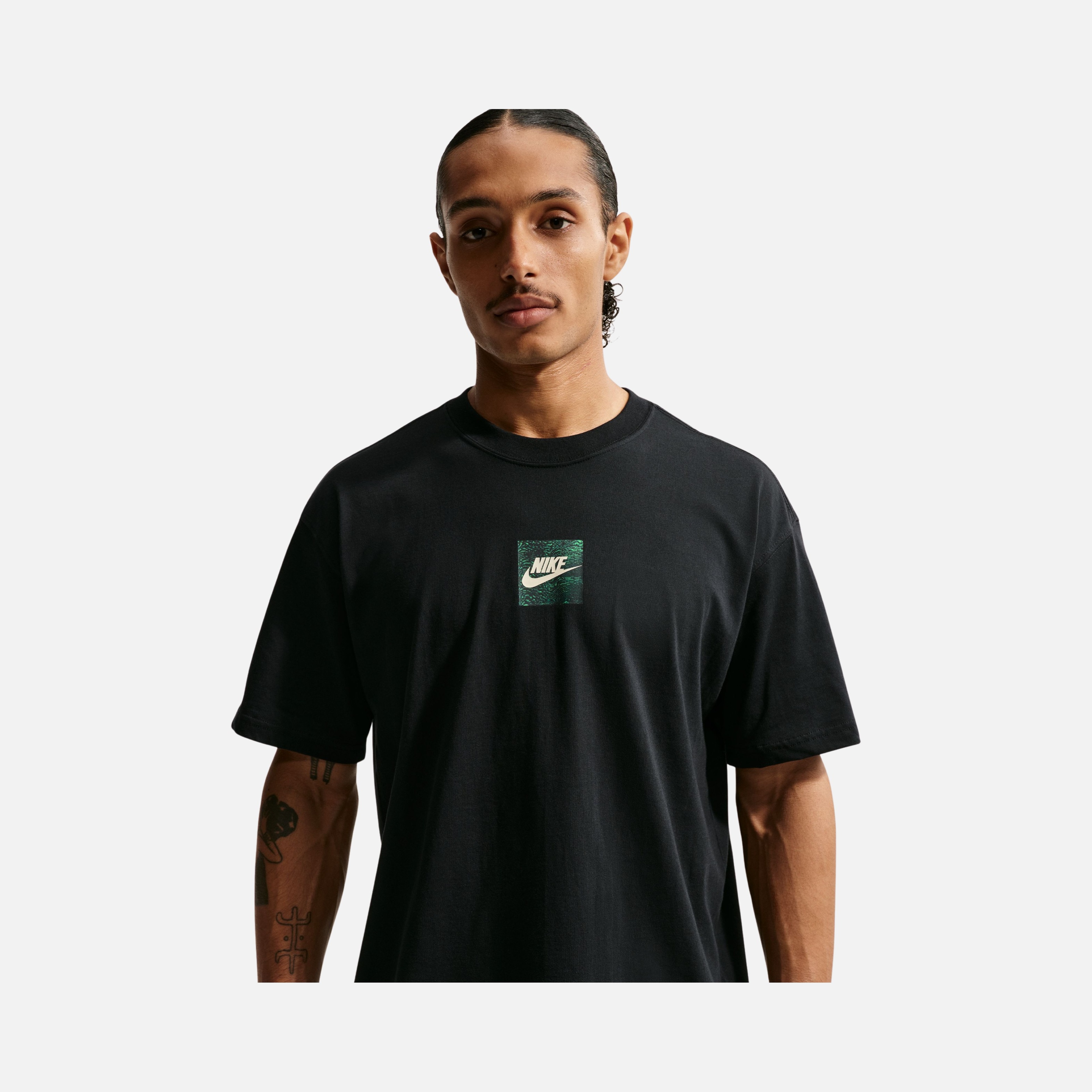 Nike U Nsw Tee Lse Celebrate Futr Erkek Tişört