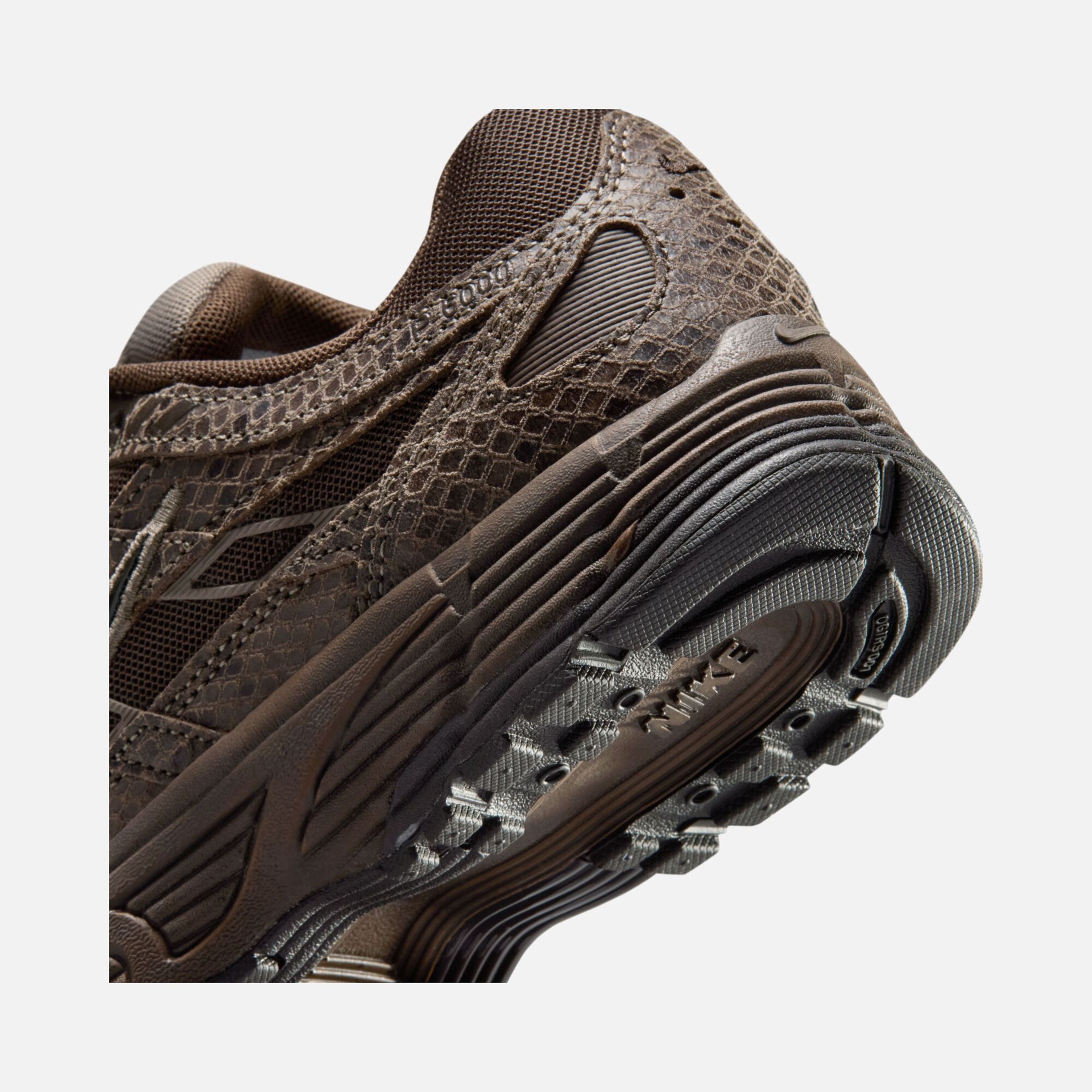Nike P6000 W Se Kadın Spor Ayakkabı