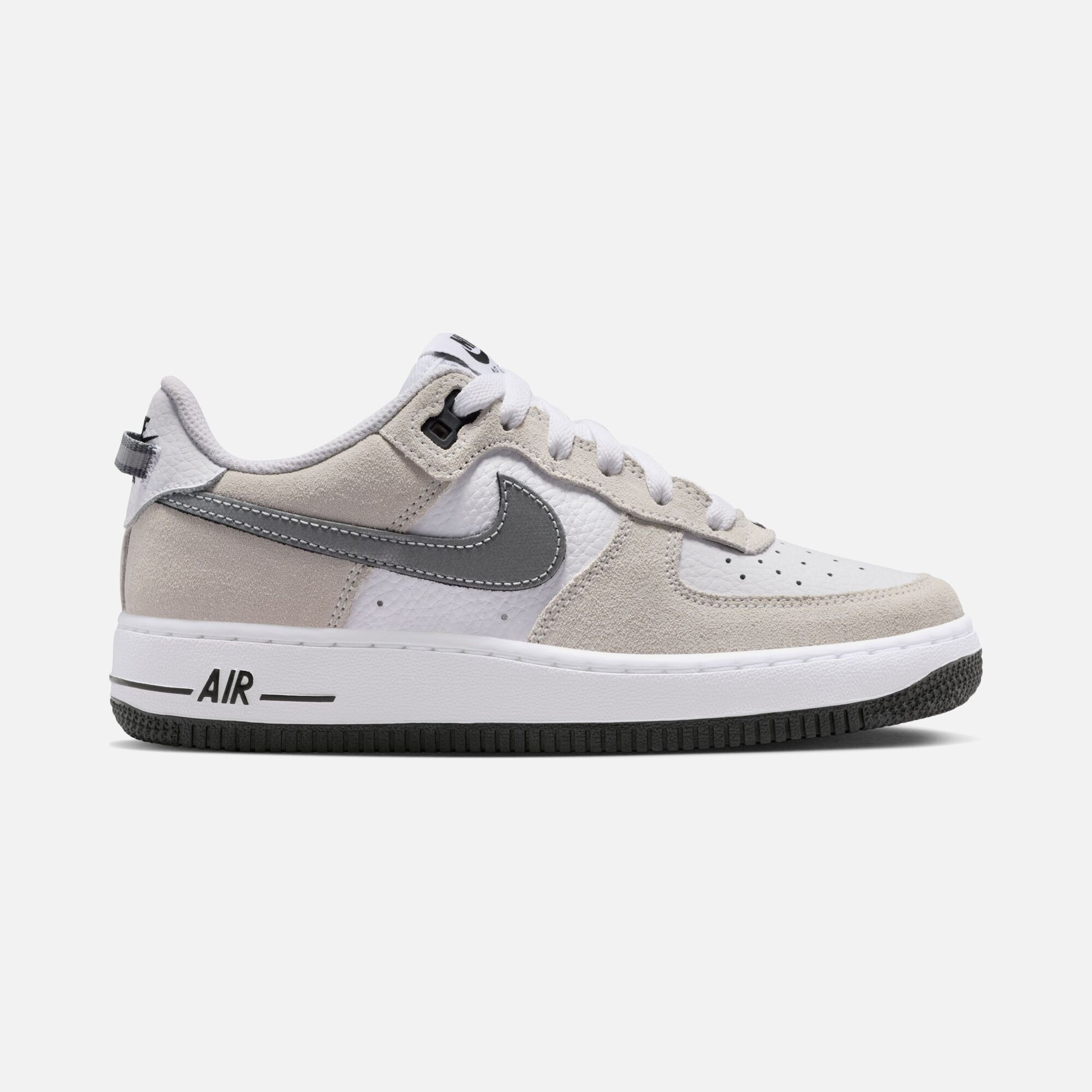 Nike Air Force 1 Lv8 (Gs) Çocuk Spor Ayakkabı