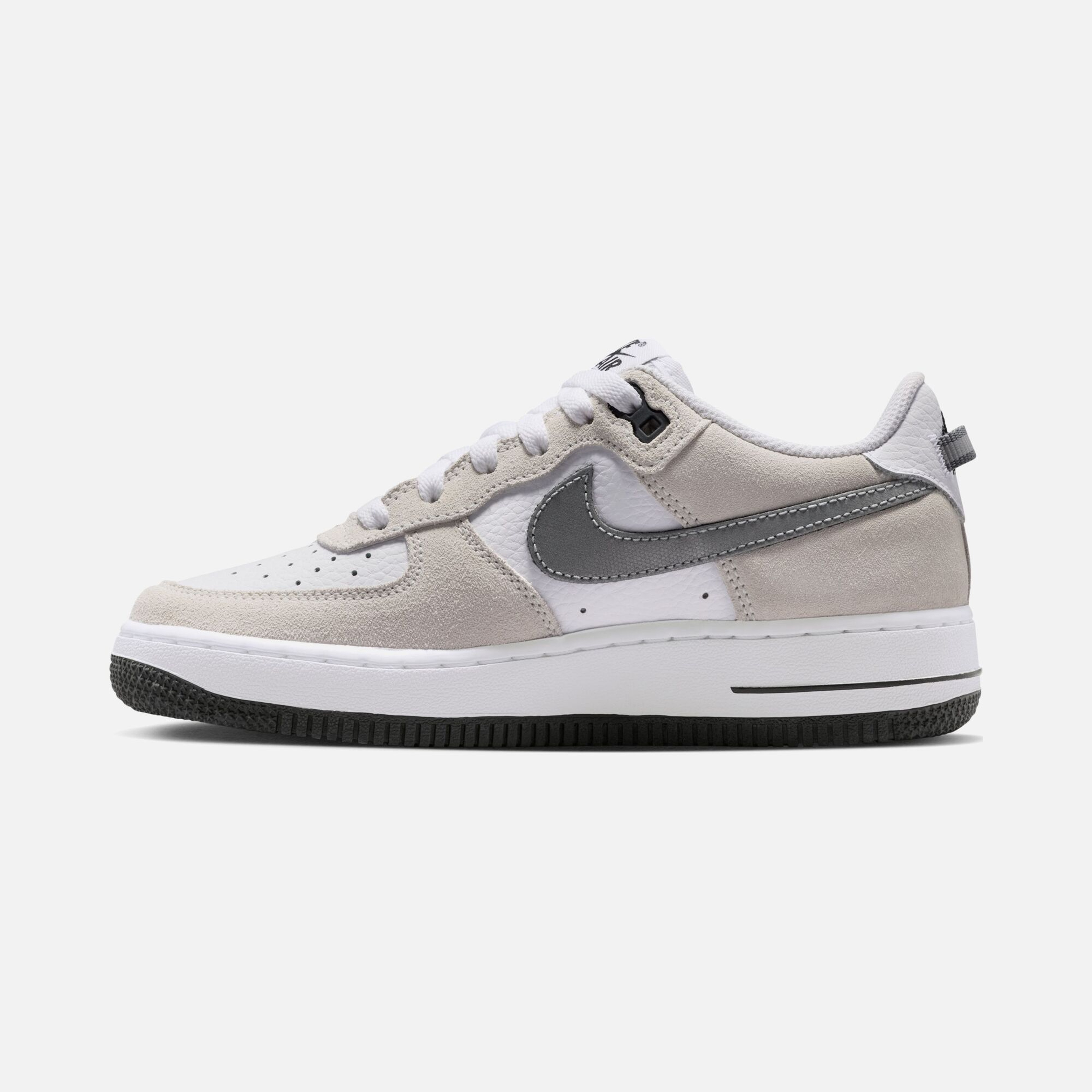 Nike Air Force 1 Lv8 (Gs) Çocuk Spor Ayakkabı