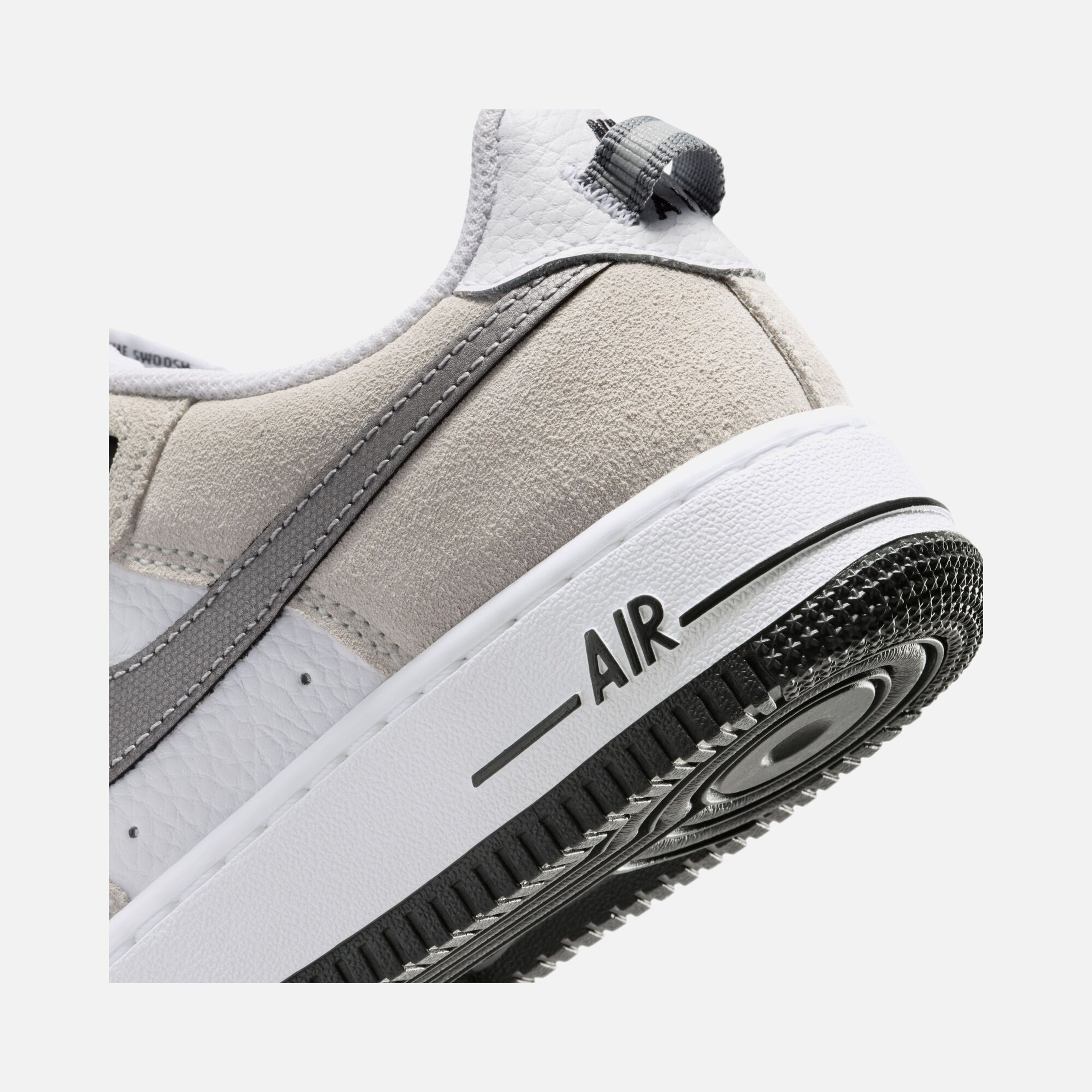 Nike Air Force 1 Lv8 (Gs) Çocuk Spor Ayakkabı