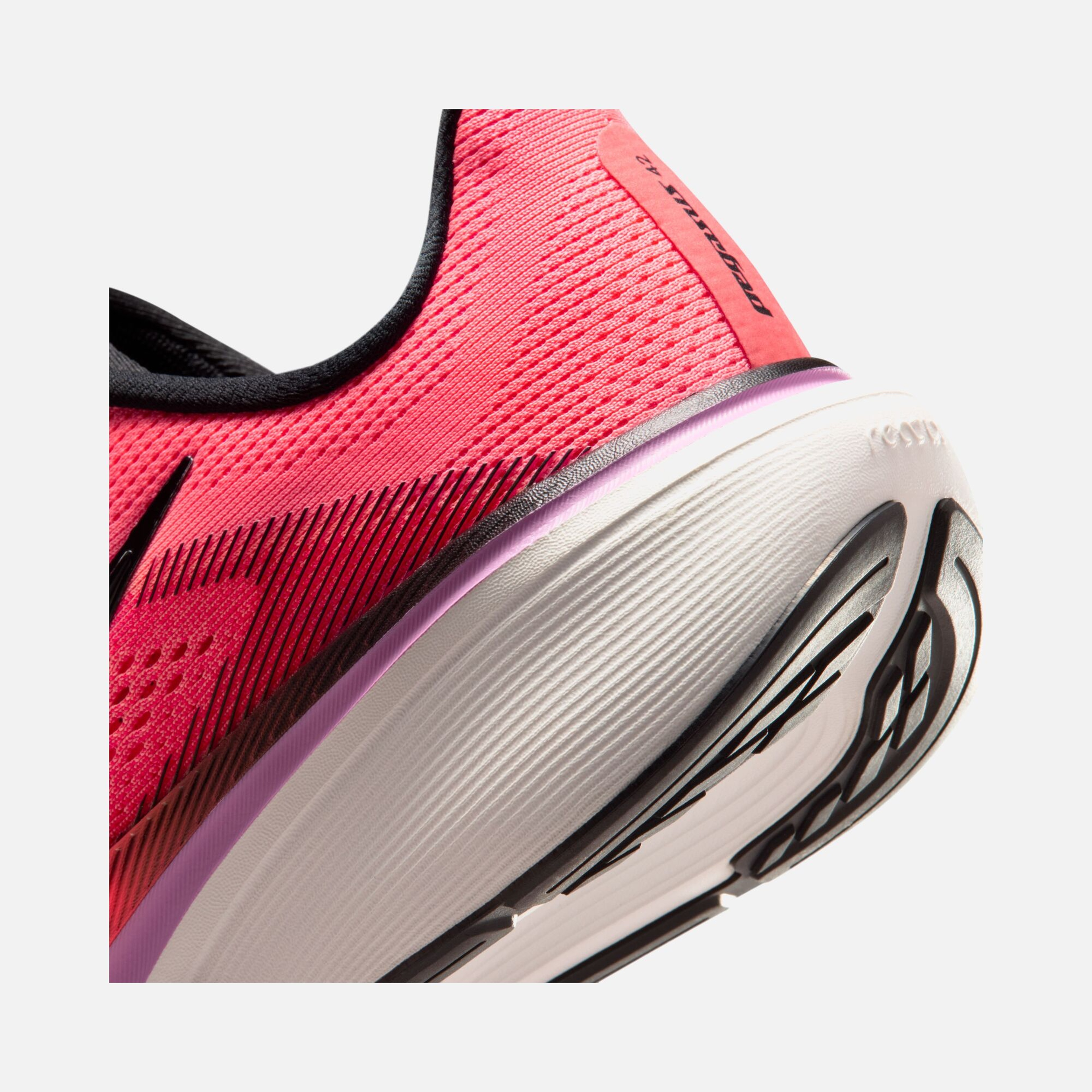 Nike Air Zoom Pegasus 42 Kadın Koşu Ayakkabısı