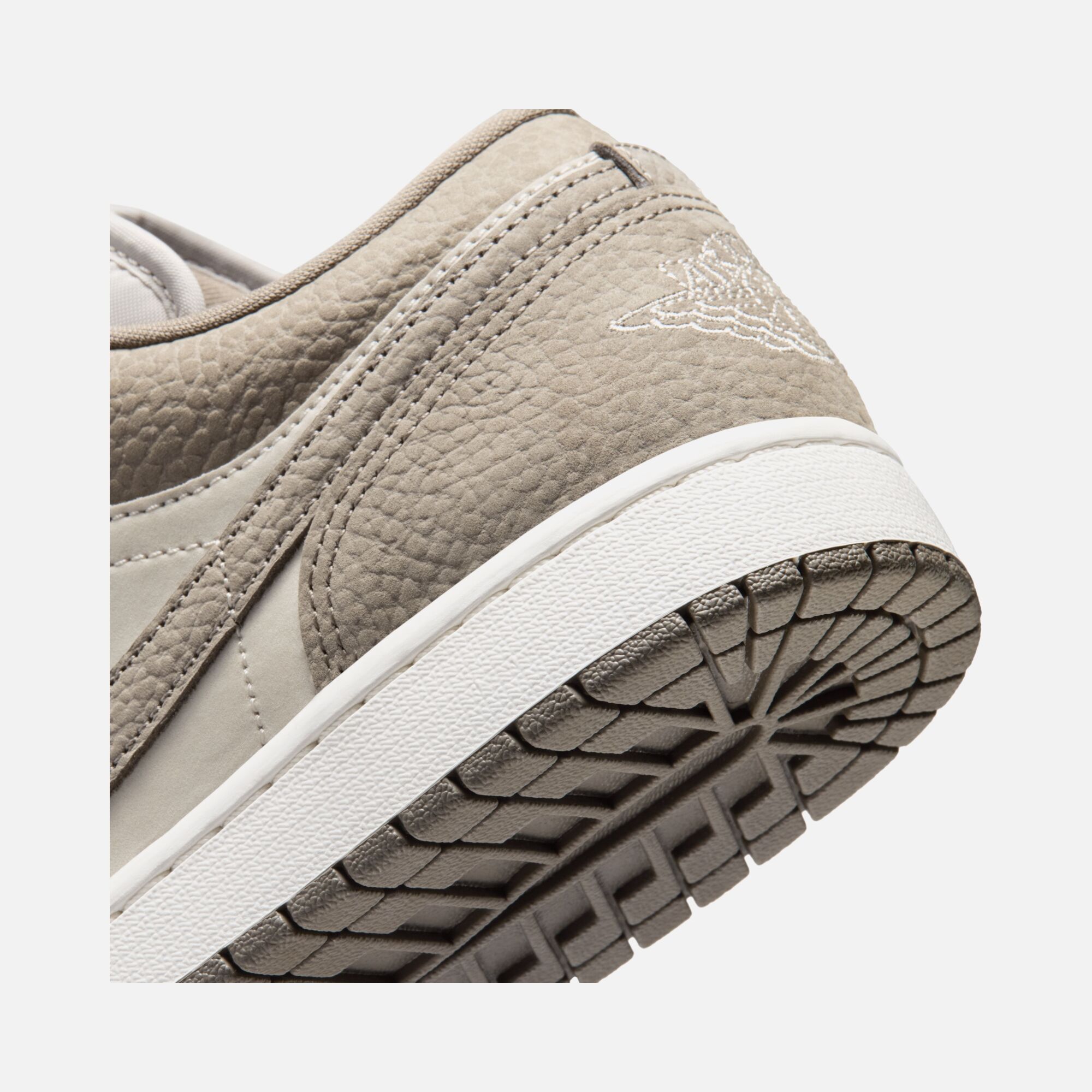 Nike Air Jordan 1 Low Su26 Erkek Spor Ayakkabı | Barçın