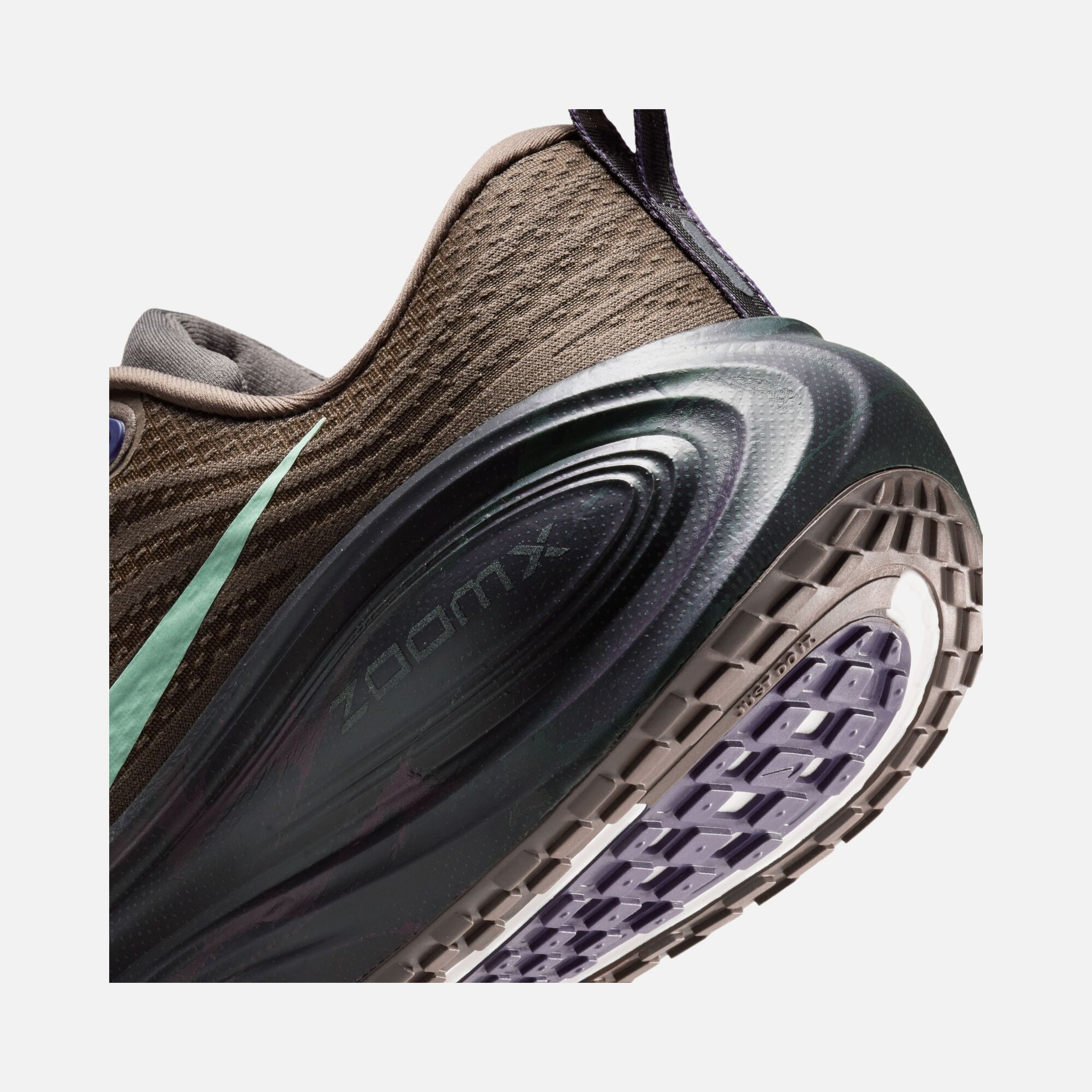 Nike Vomero Plus SU26 Erkek Spor Ayakkabı