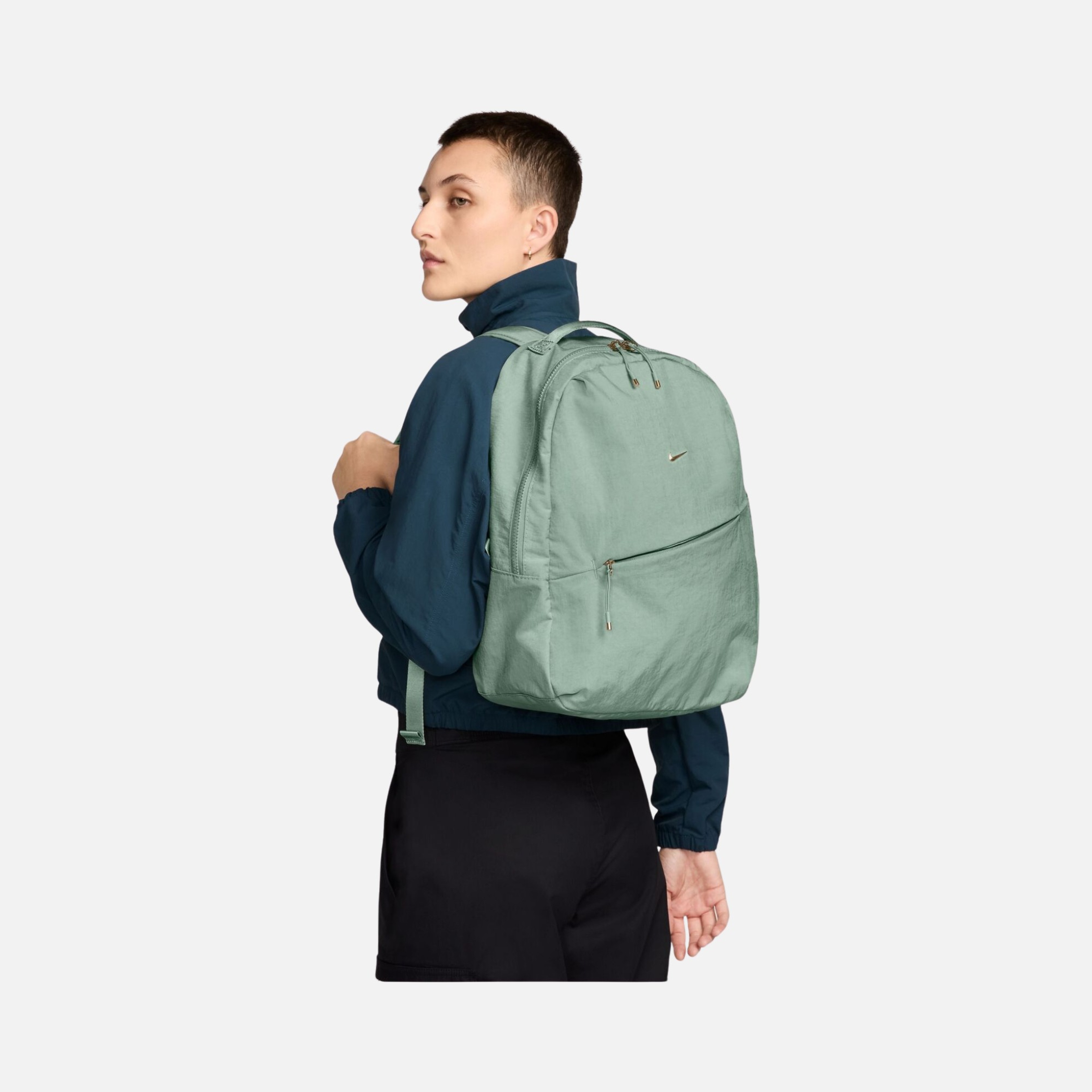 Nike Sportswear Aura (24 L) Kadın Sırt Çantası