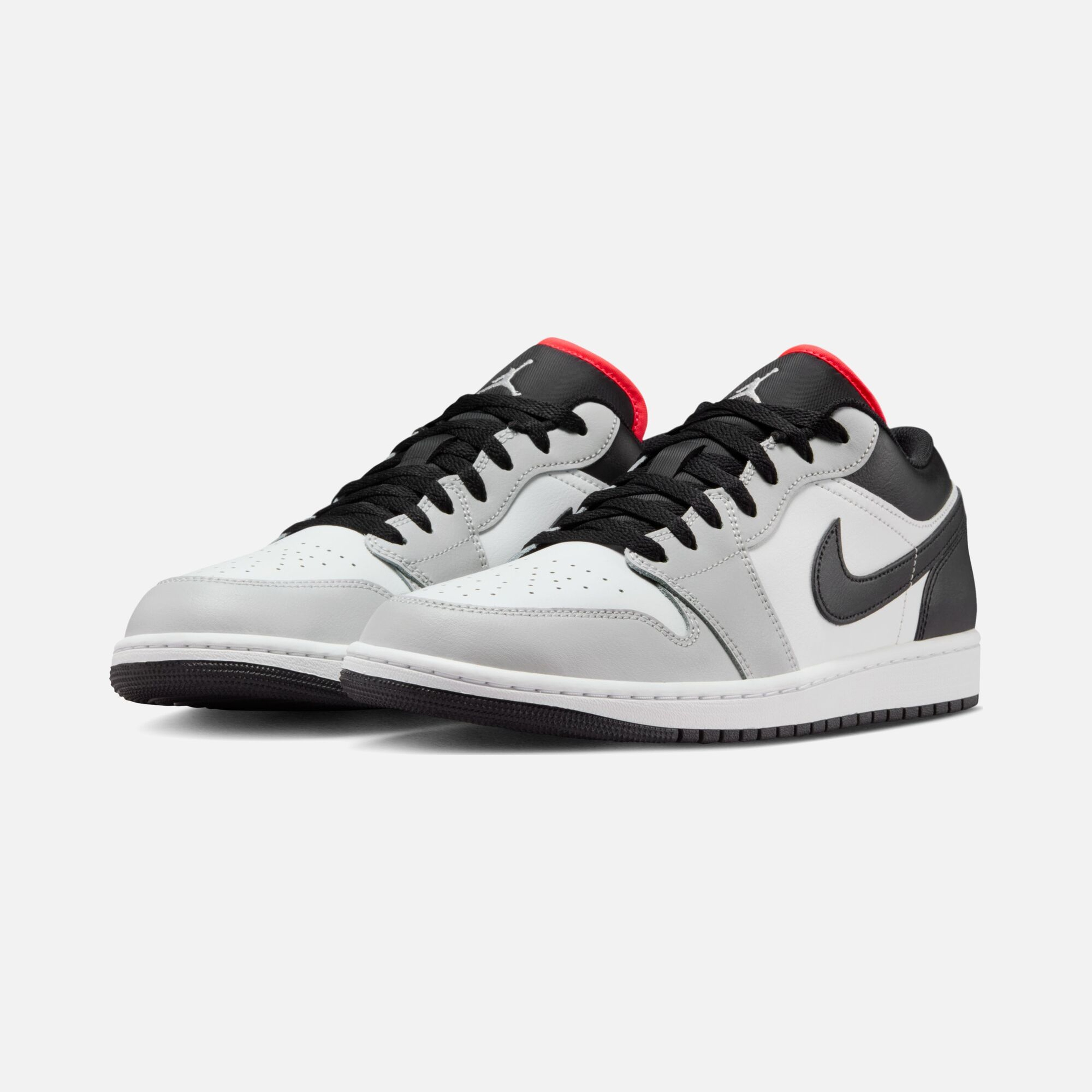 Nike Air Jordan 1 Low CO Erkek Spor Ayakkabı