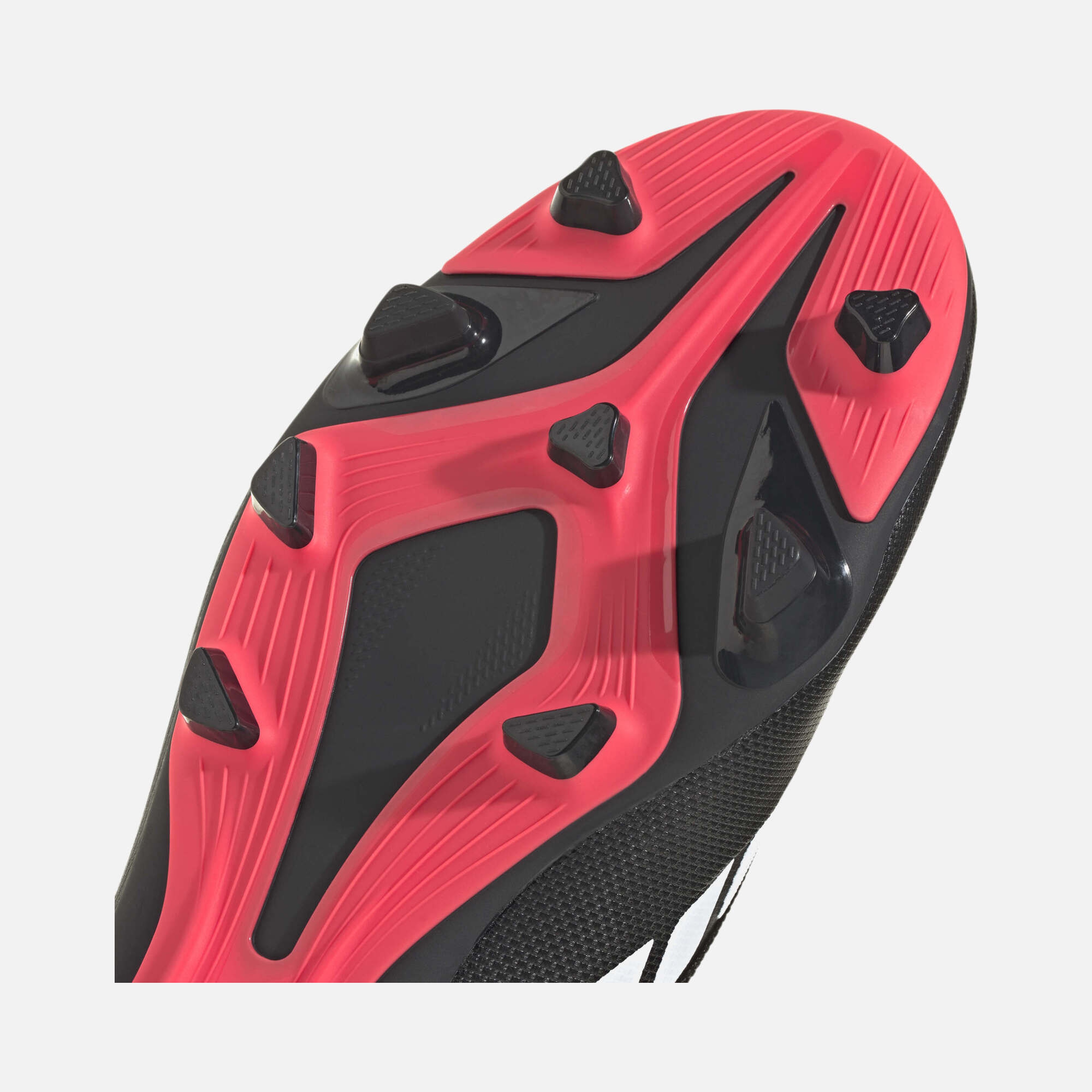 adidas Predator Club Fg/Mg SU26 Erkek Krampon