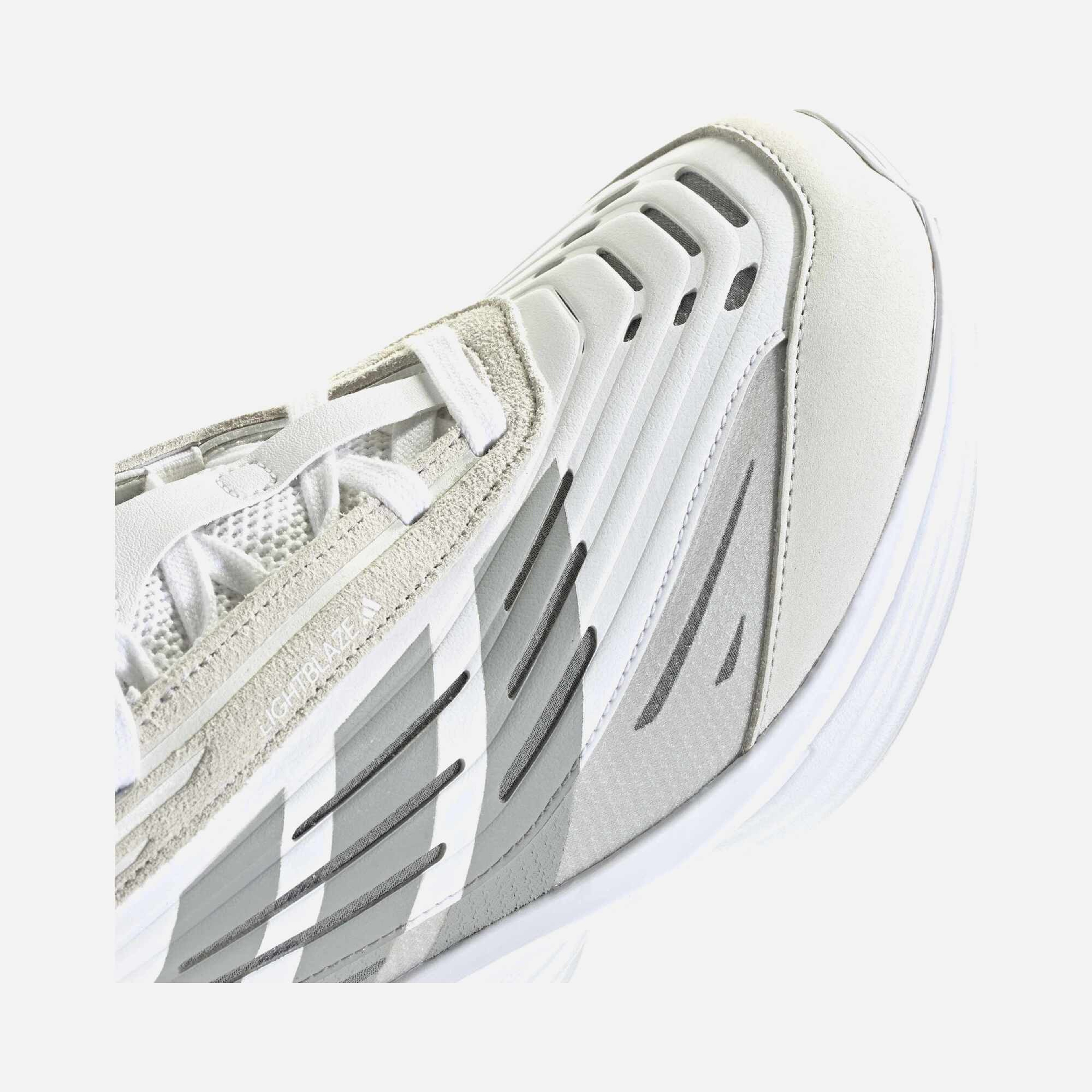 adidas Lightblaze Pod Erkek Spor Ayakkabı
