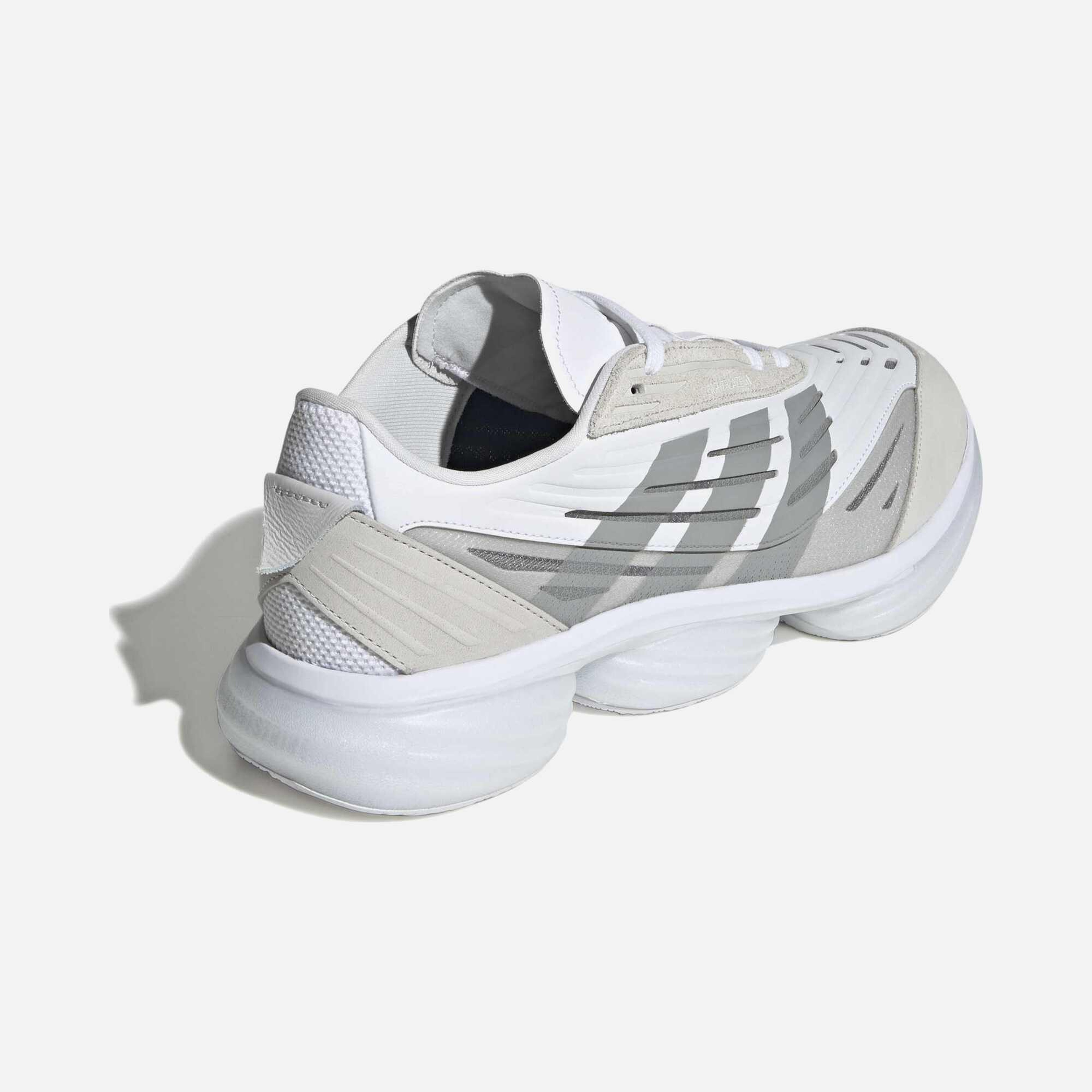 adidas Lightblaze Pod Erkek Spor Ayakkabı