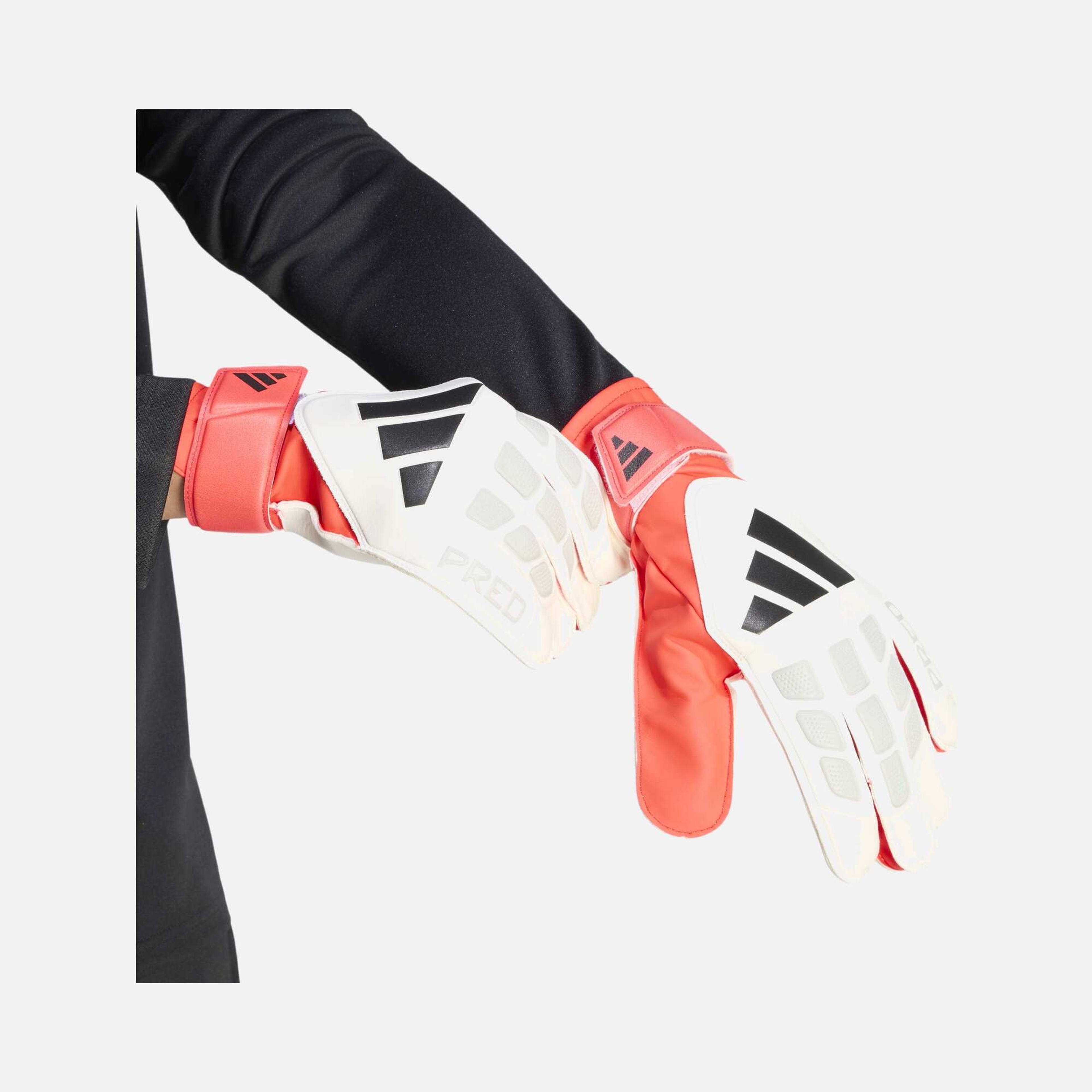 adidas Predator Kaleci Eldiveni