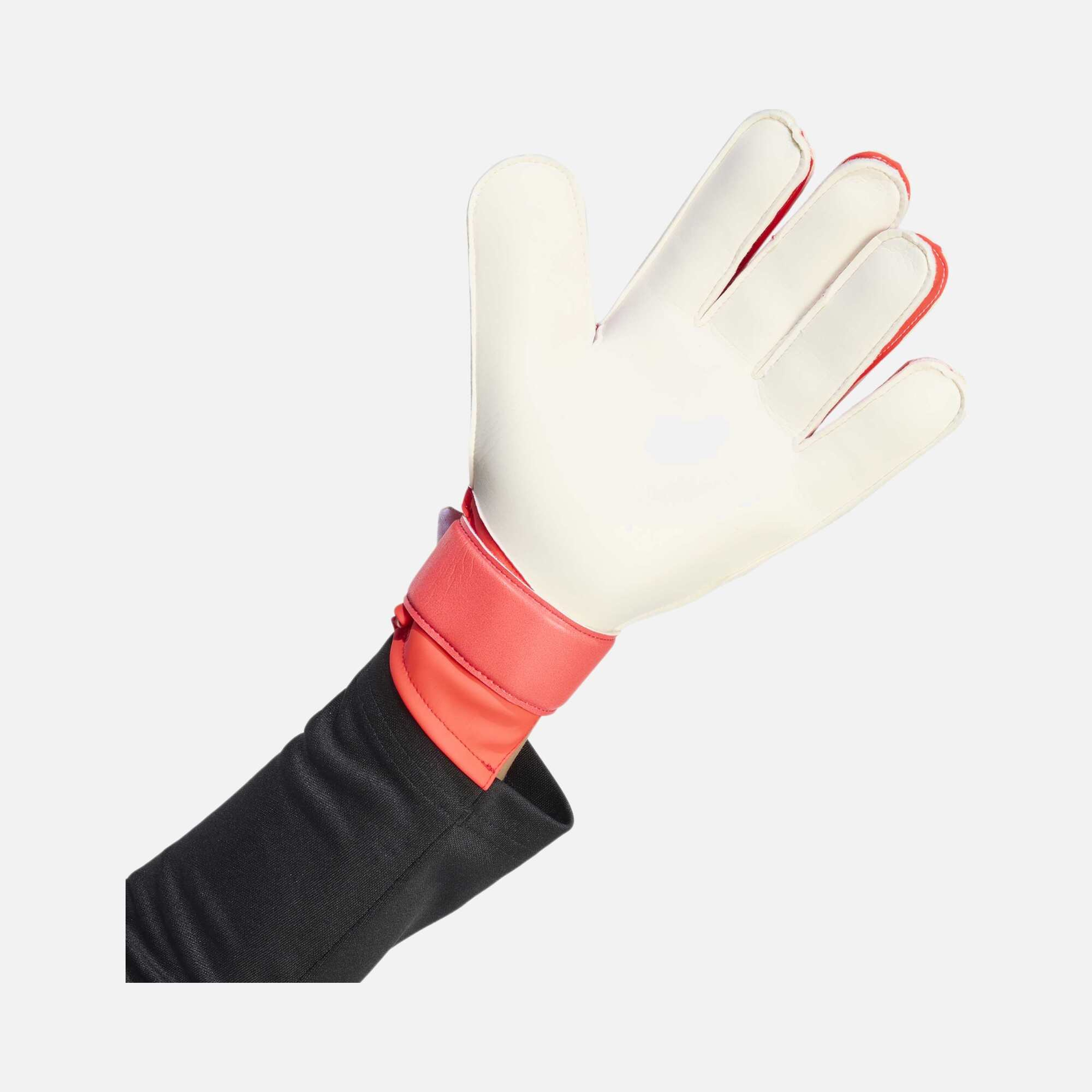 adidas Predator Kaleci Eldiveni