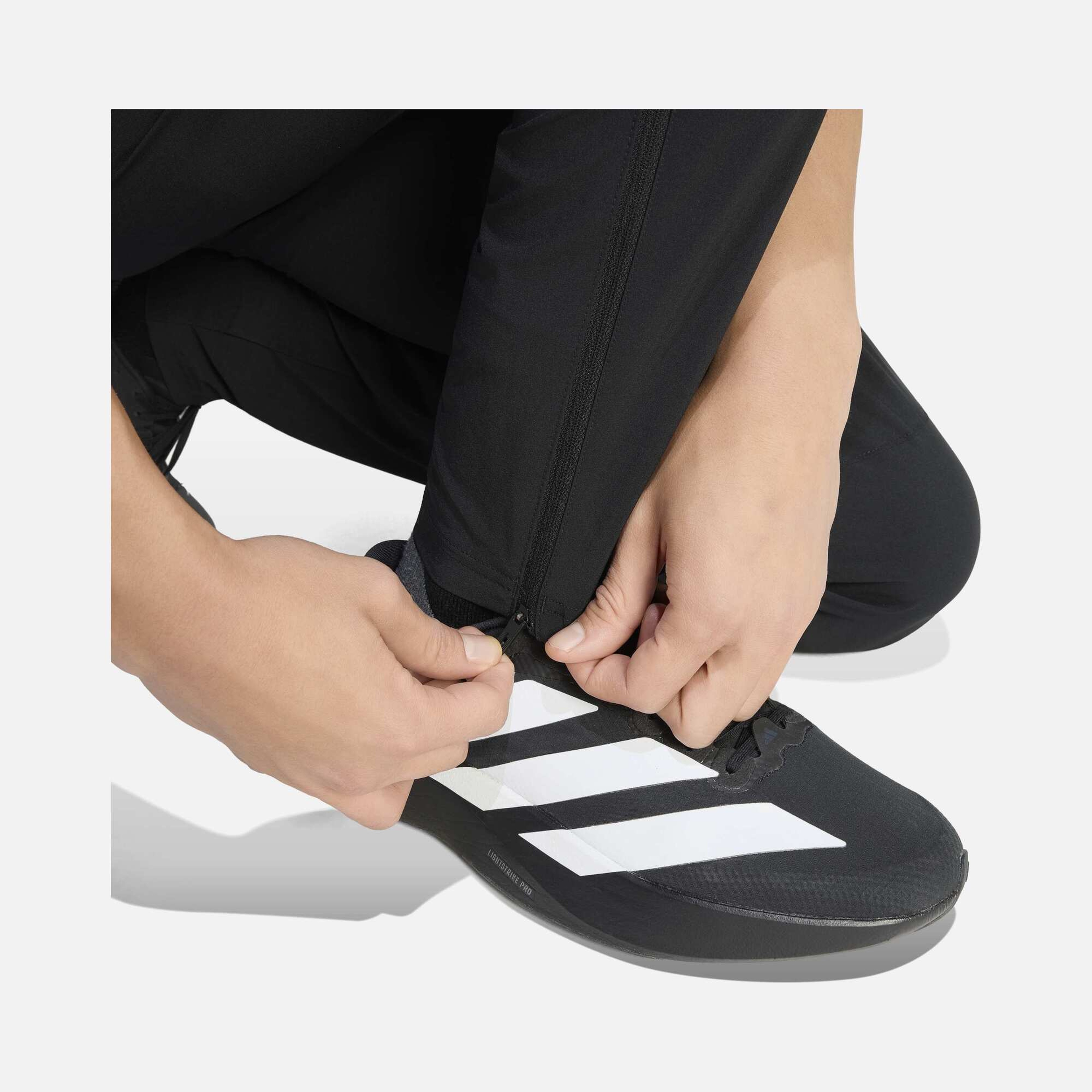 adidas Real Madrid Trio Travel Erkek Pantolon