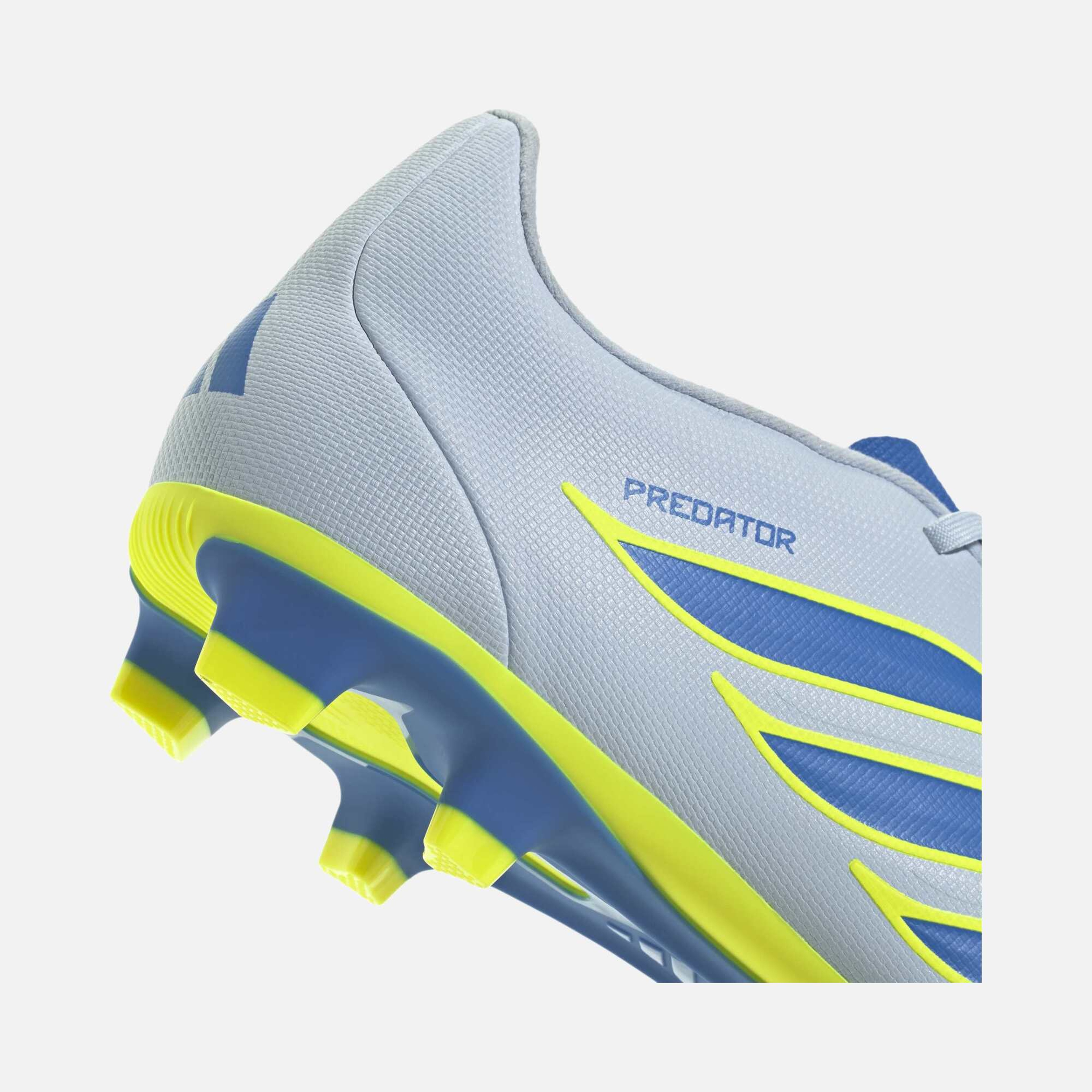 adidas Predator Club Fg/Mg SU26 Erkek Krampon