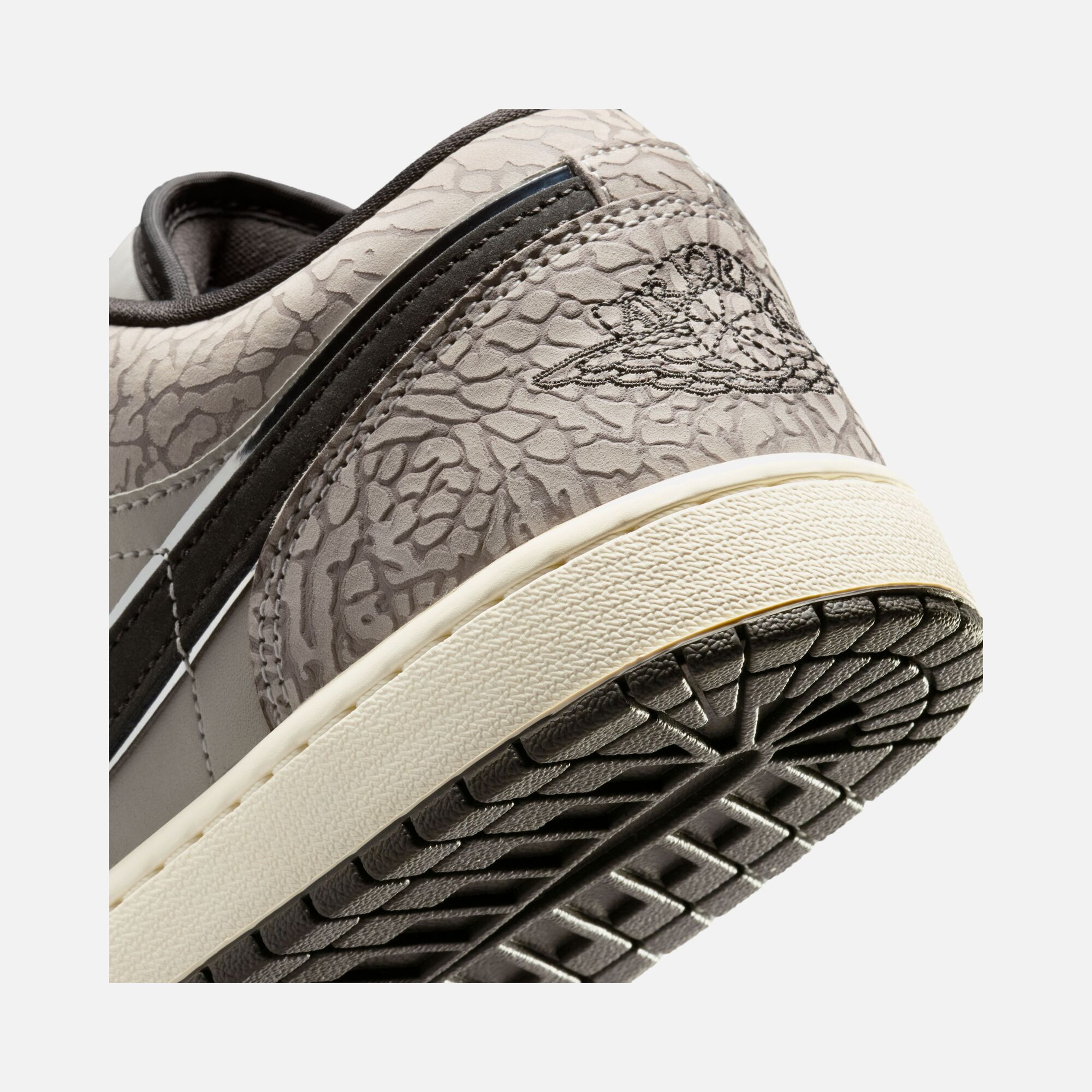 Nike Air Jordan 1 Low Se V2 Erkek Spor Ayakkabı