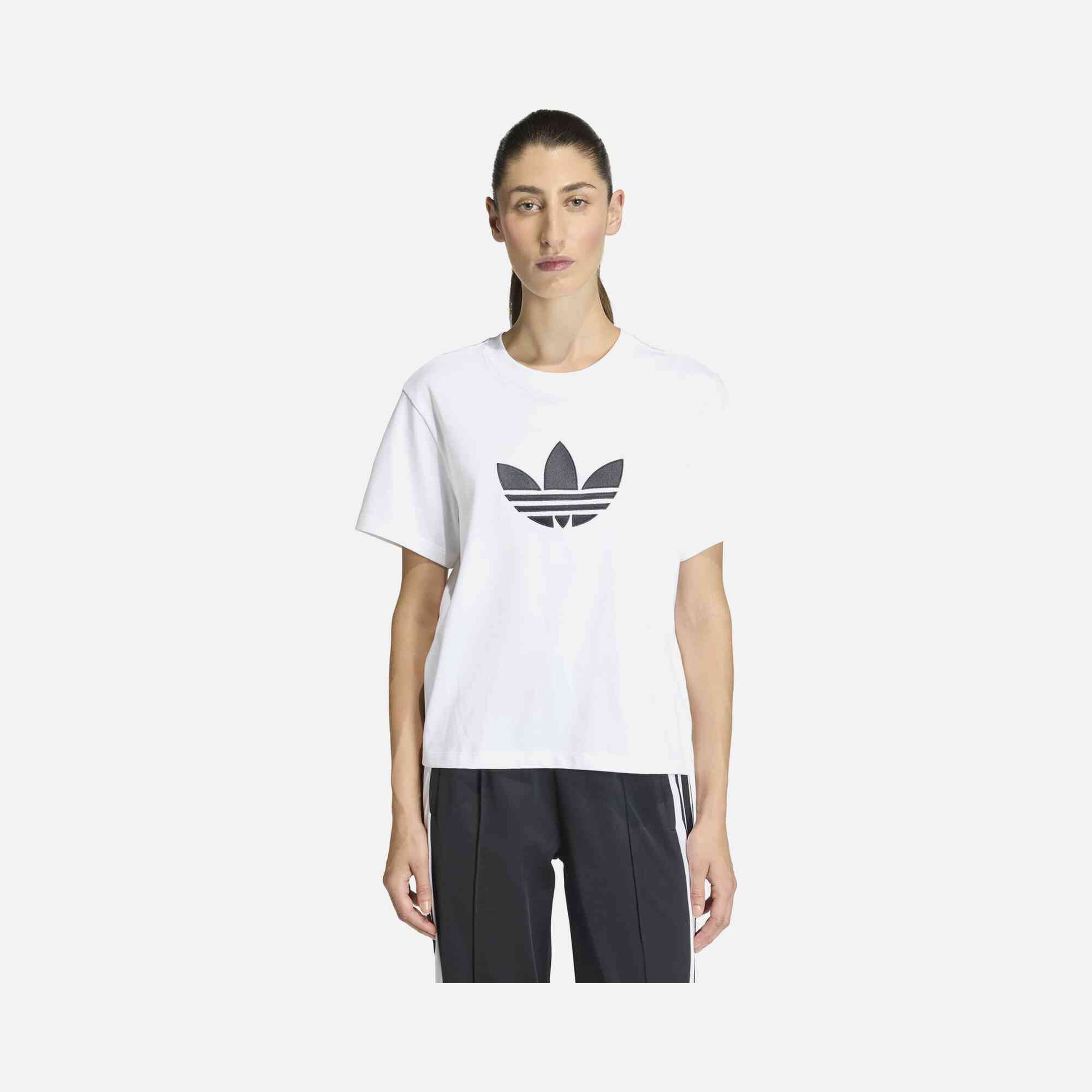 adidas Trefoil Boxy Kadın Tişört